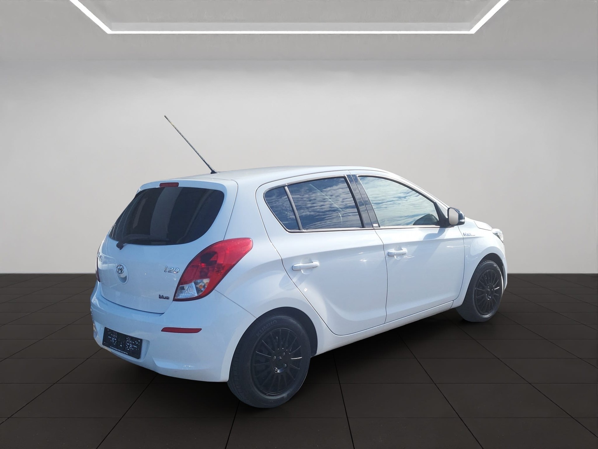 HYUNDAI i20 1.2 GO!-showroom-element-1