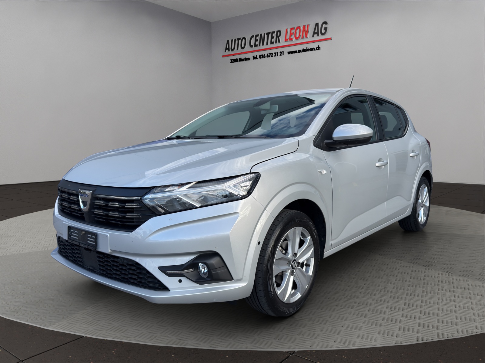 DACIA Sandero TCe 90 Comfort-showroom-element-1