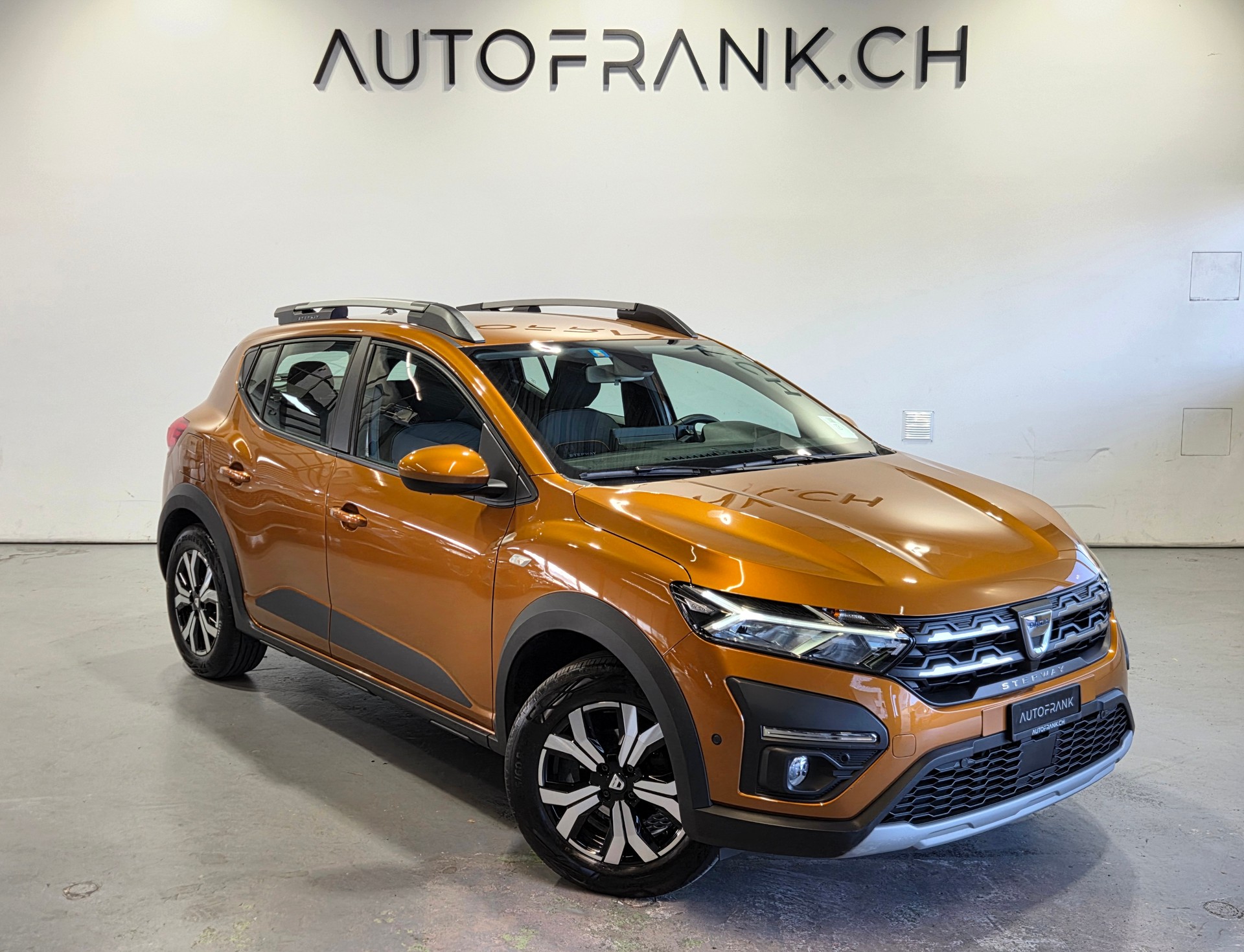 DACIA Sandero 1.0 TCe Stepway Comfort-showroom-element-2