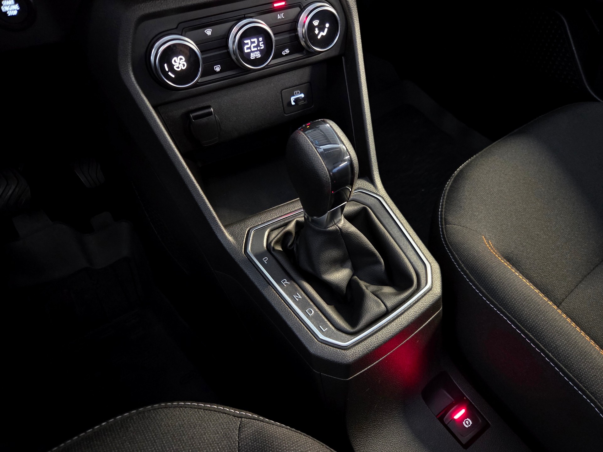 DACIA Sandero 1.0 TCe Stepway Comfort-image-15