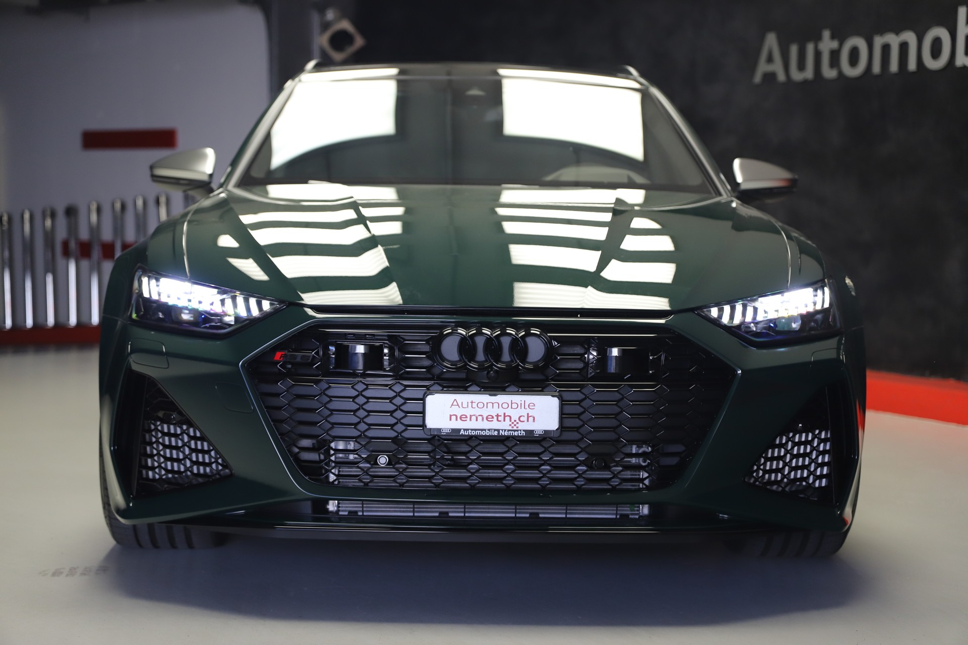 AUDI RS6 Avant 4.0 TFSI V8 quattro-image-7