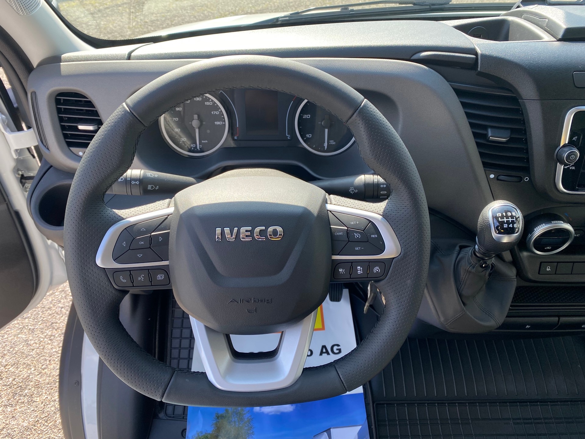 IVECO Daily 35 S 18 Möbelwagen mit Flügeltüren 2.43m Innenhöhe-image-13