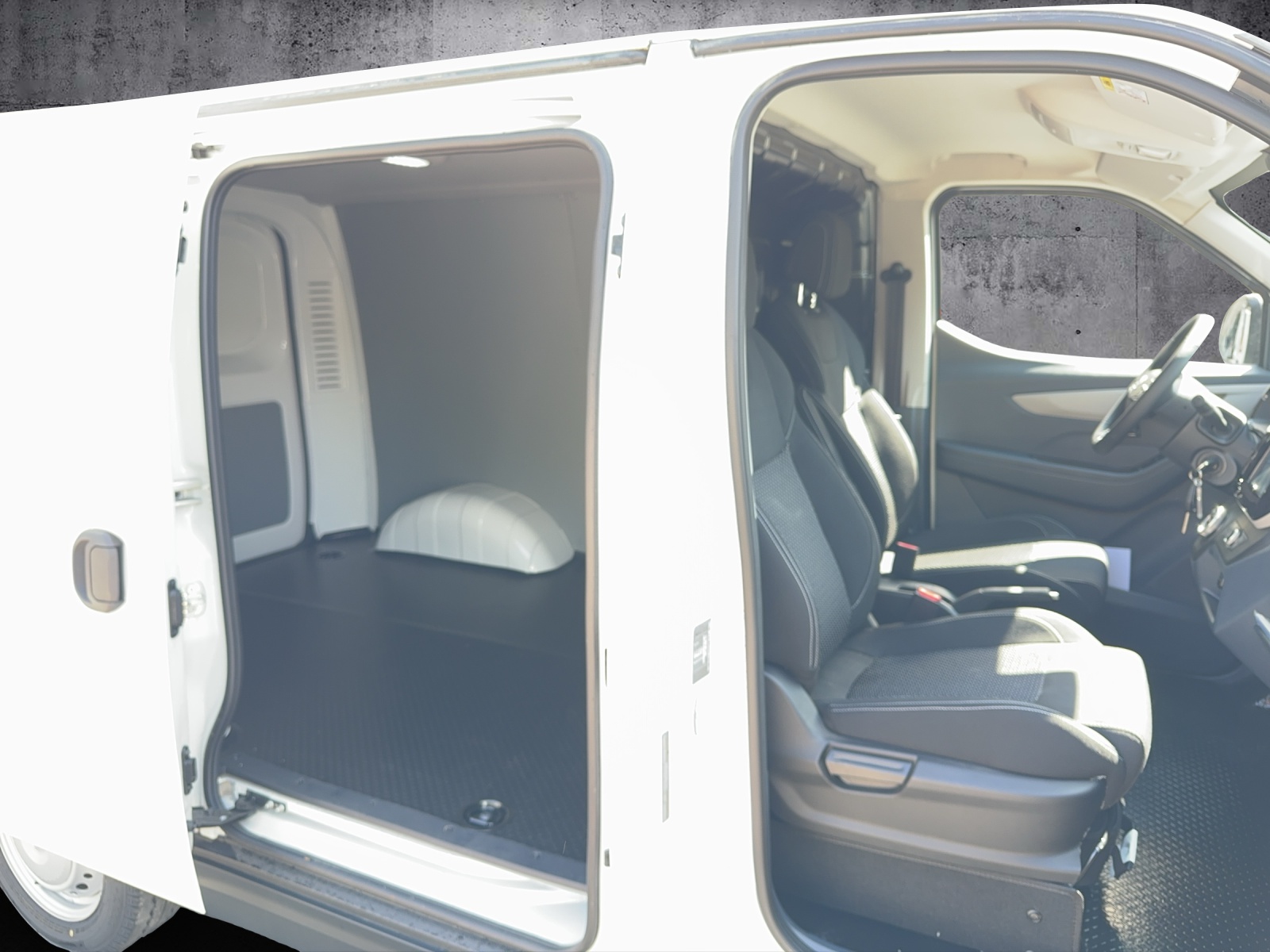 MAXUS eDeliver 3 Kaw. Kurz E-Motor 50kWh-image-7