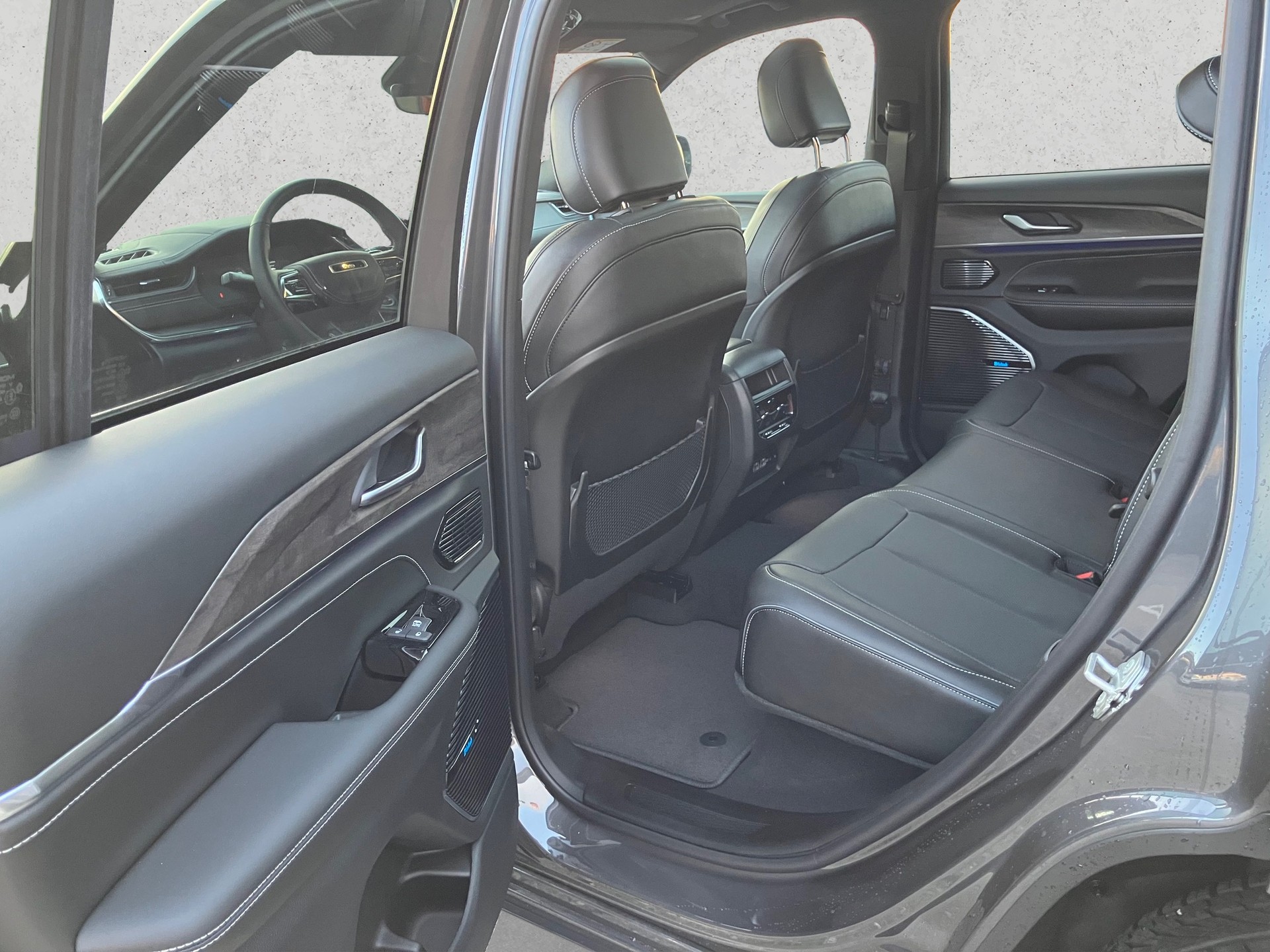 JEEP Grand Cherokee 2.0 Turbo Overland 4xe-image-7