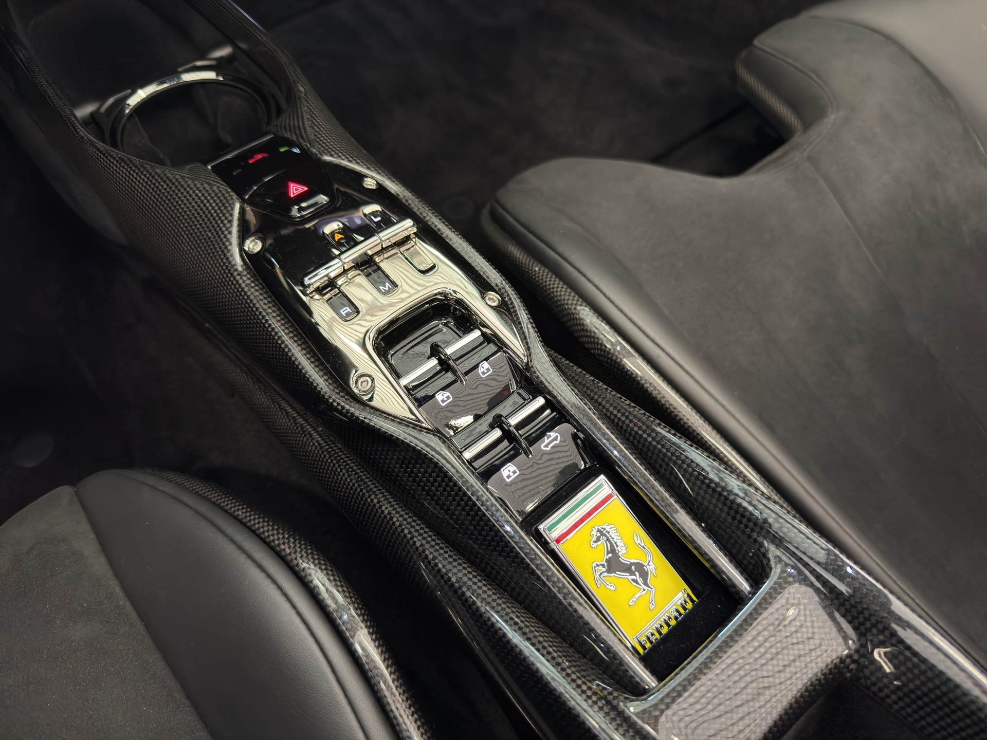 FERRARI SF90 Spider Assetto Fiorano-image-12