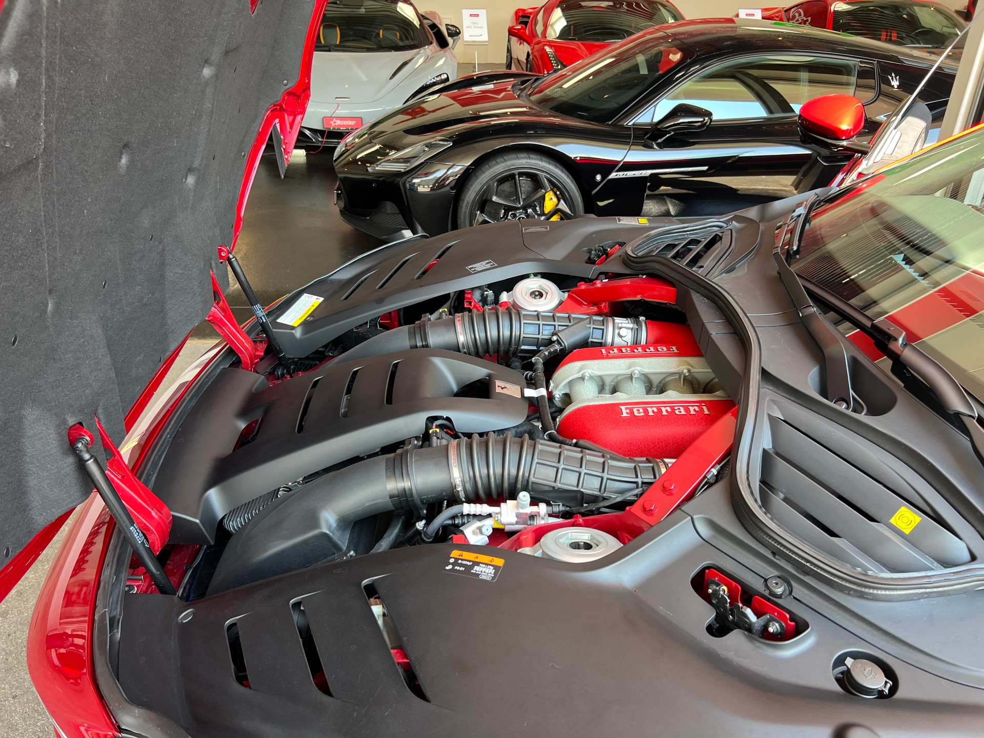 FERRARI Purosangue 6.5 V12-image-24