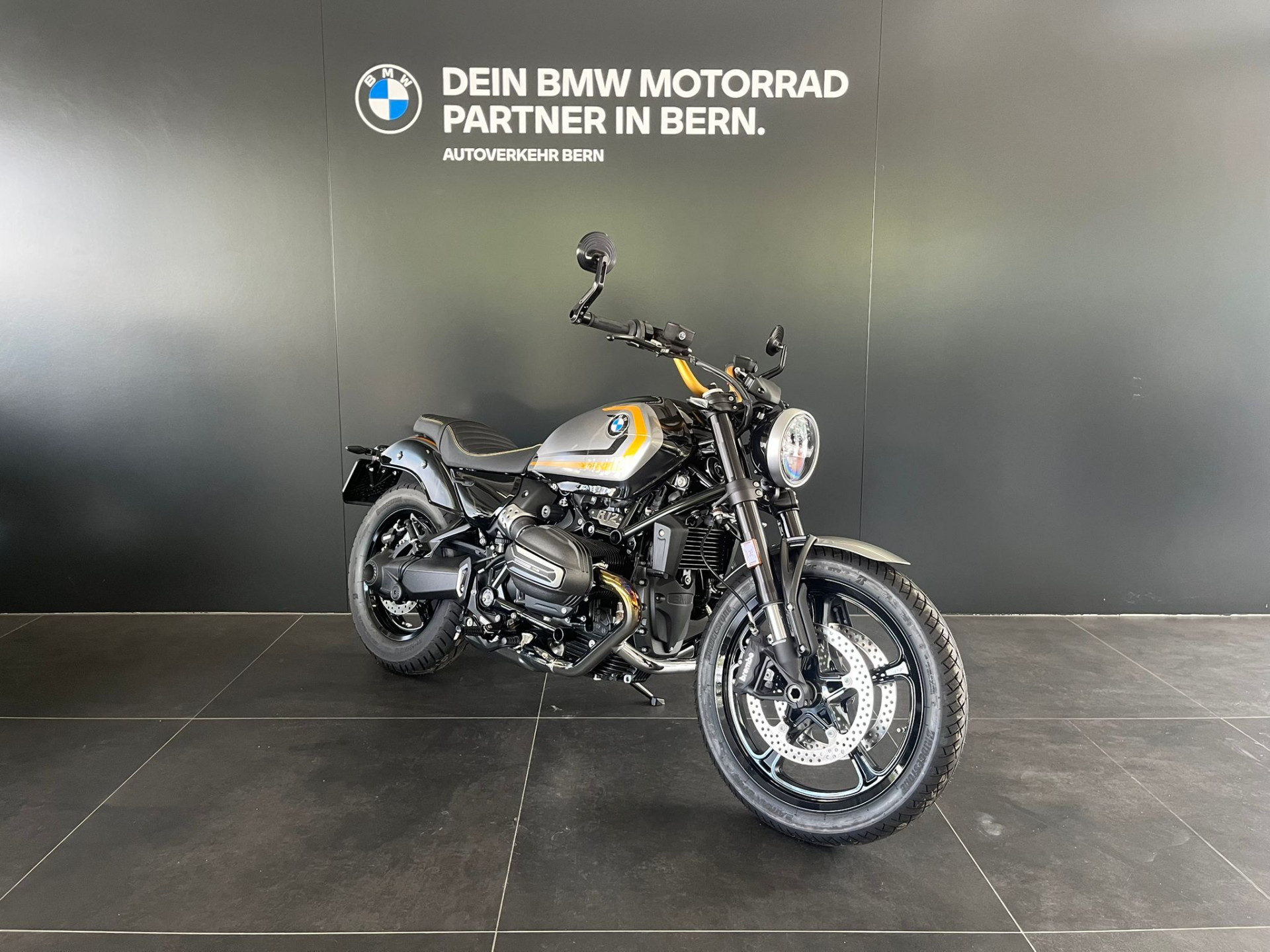 BMW R 12-image-1
