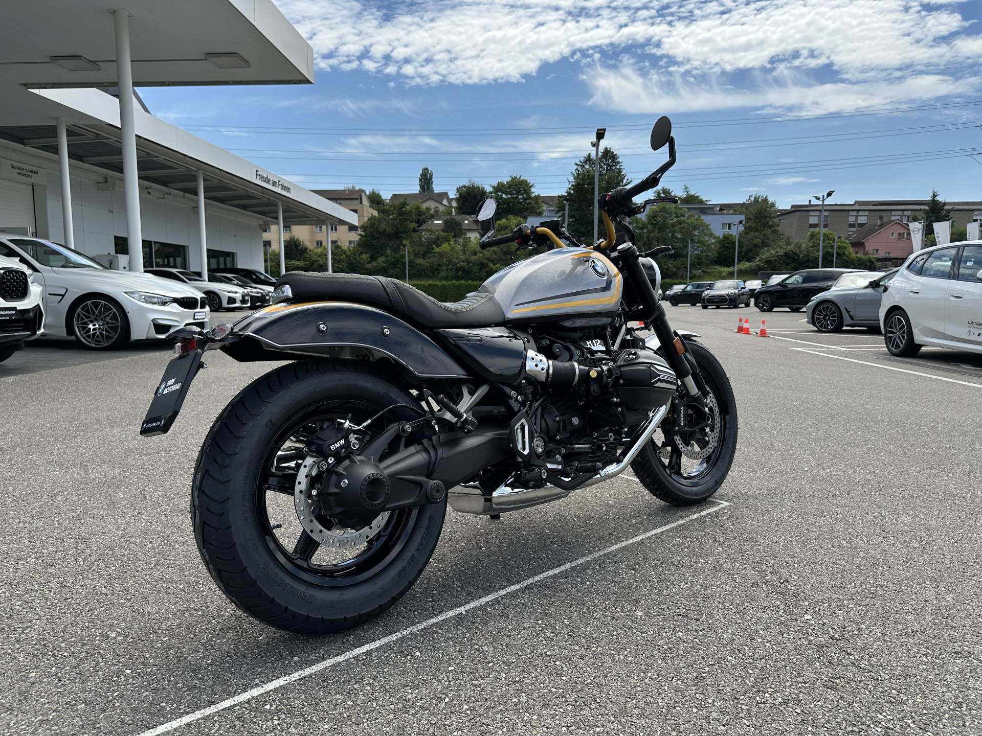 BMW R 12-image-8
