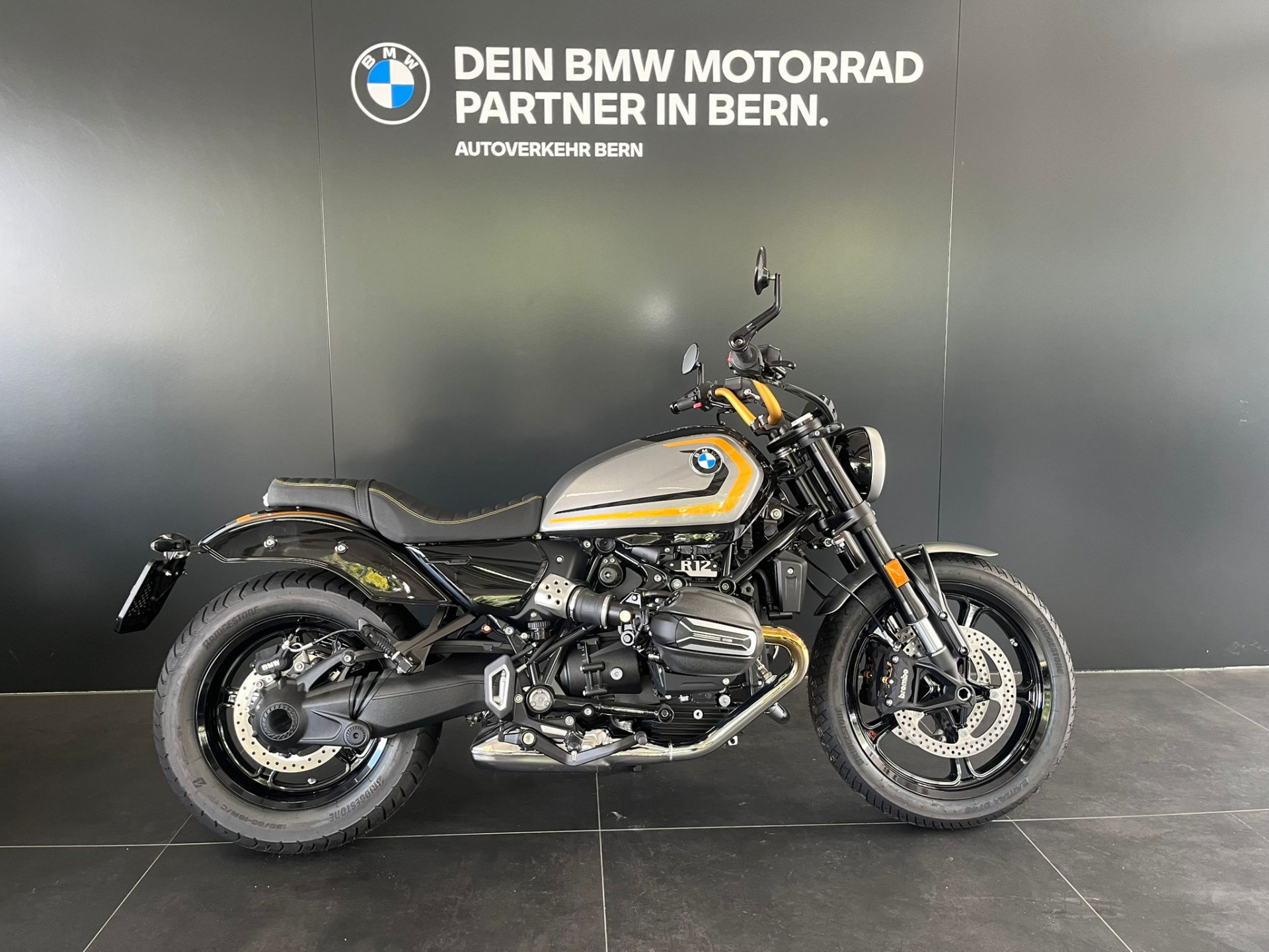 BMW R 12-image-0