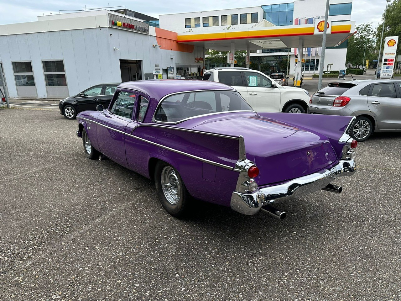 STUDEBAKER Silver Hawk Custom-showroom-element-2