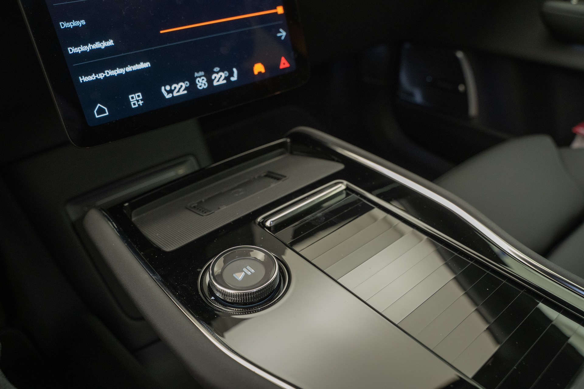 POLESTAR 3 Long Range Dual Motor Performance-image-12