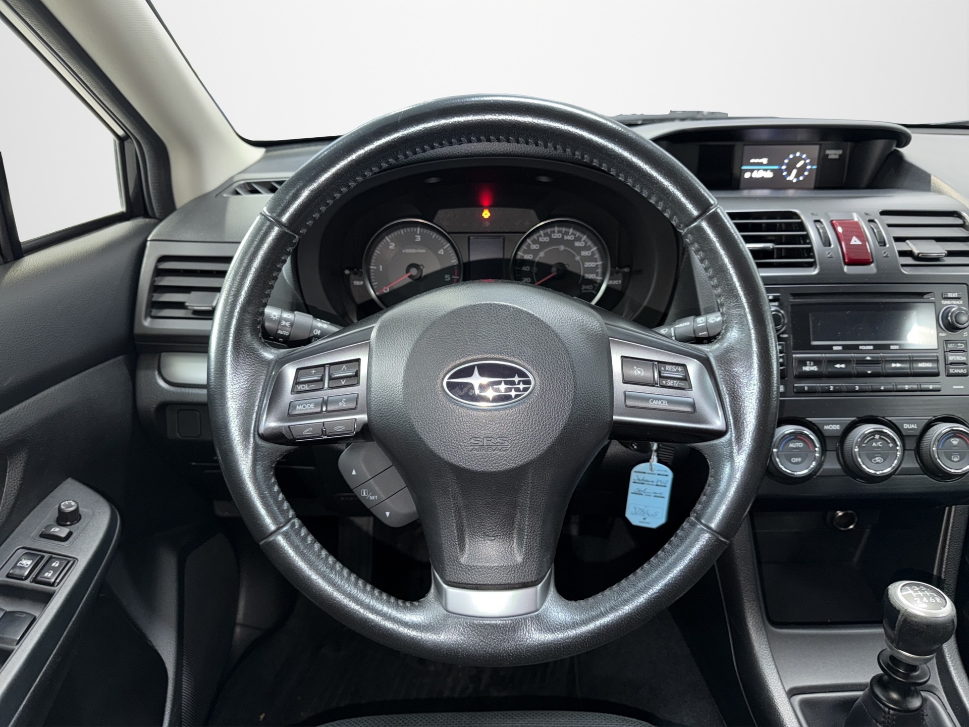 SUBARU XV 2.0D Swiss Three AWD-image-9