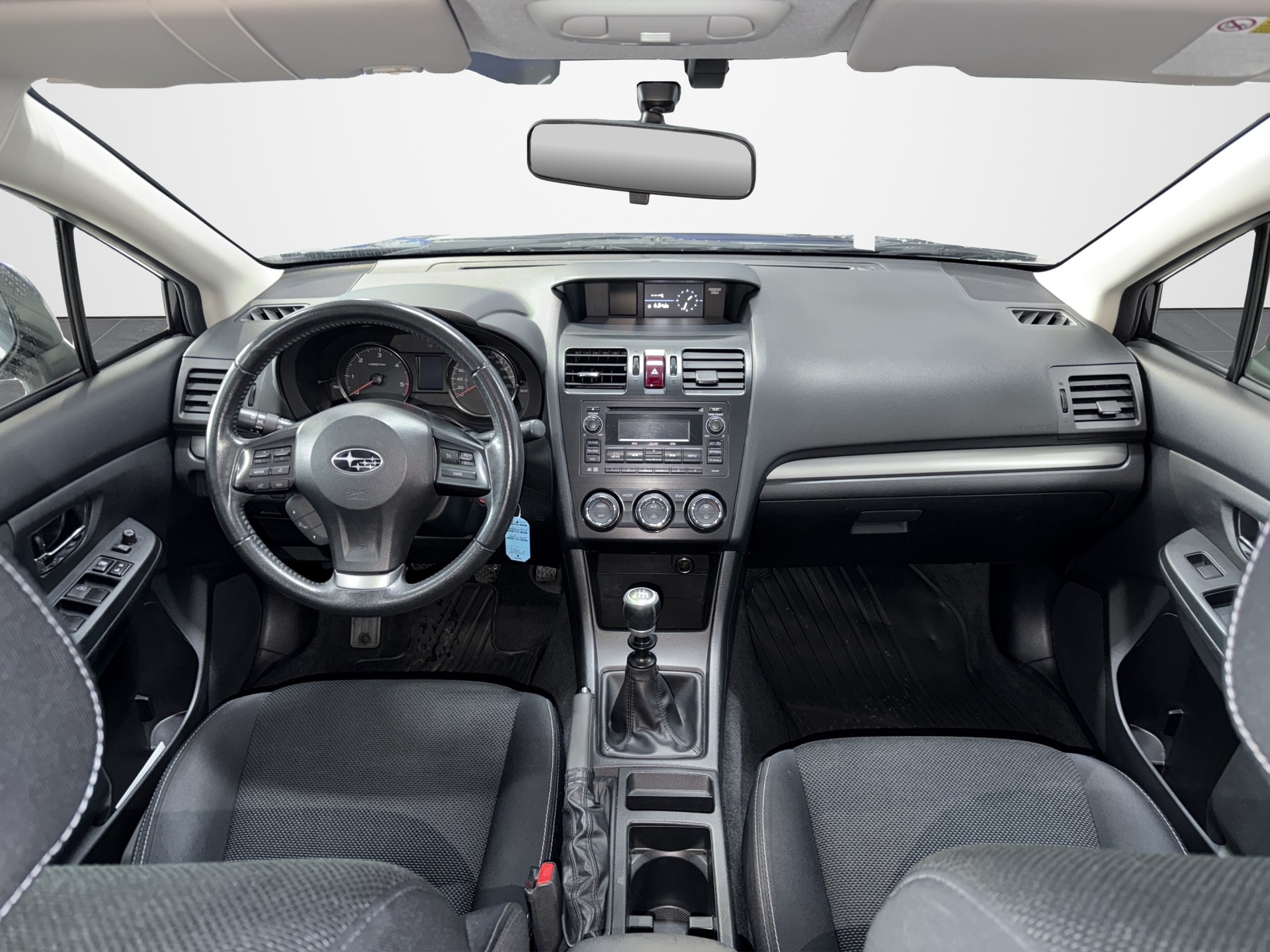 SUBARU XV 2.0D Swiss Three AWD-image-13