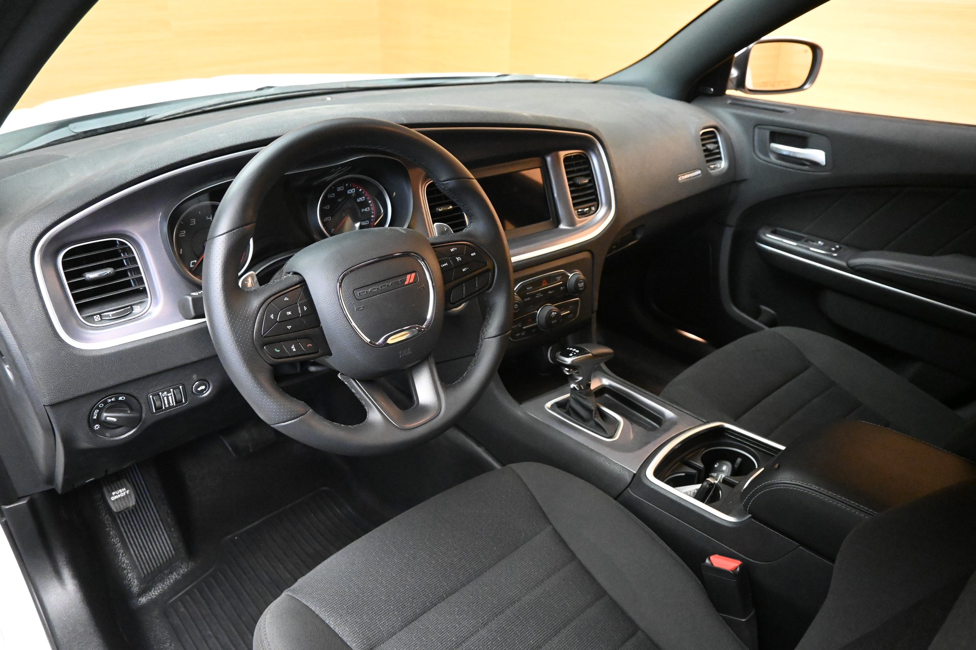 DODGE Charger-image-8
