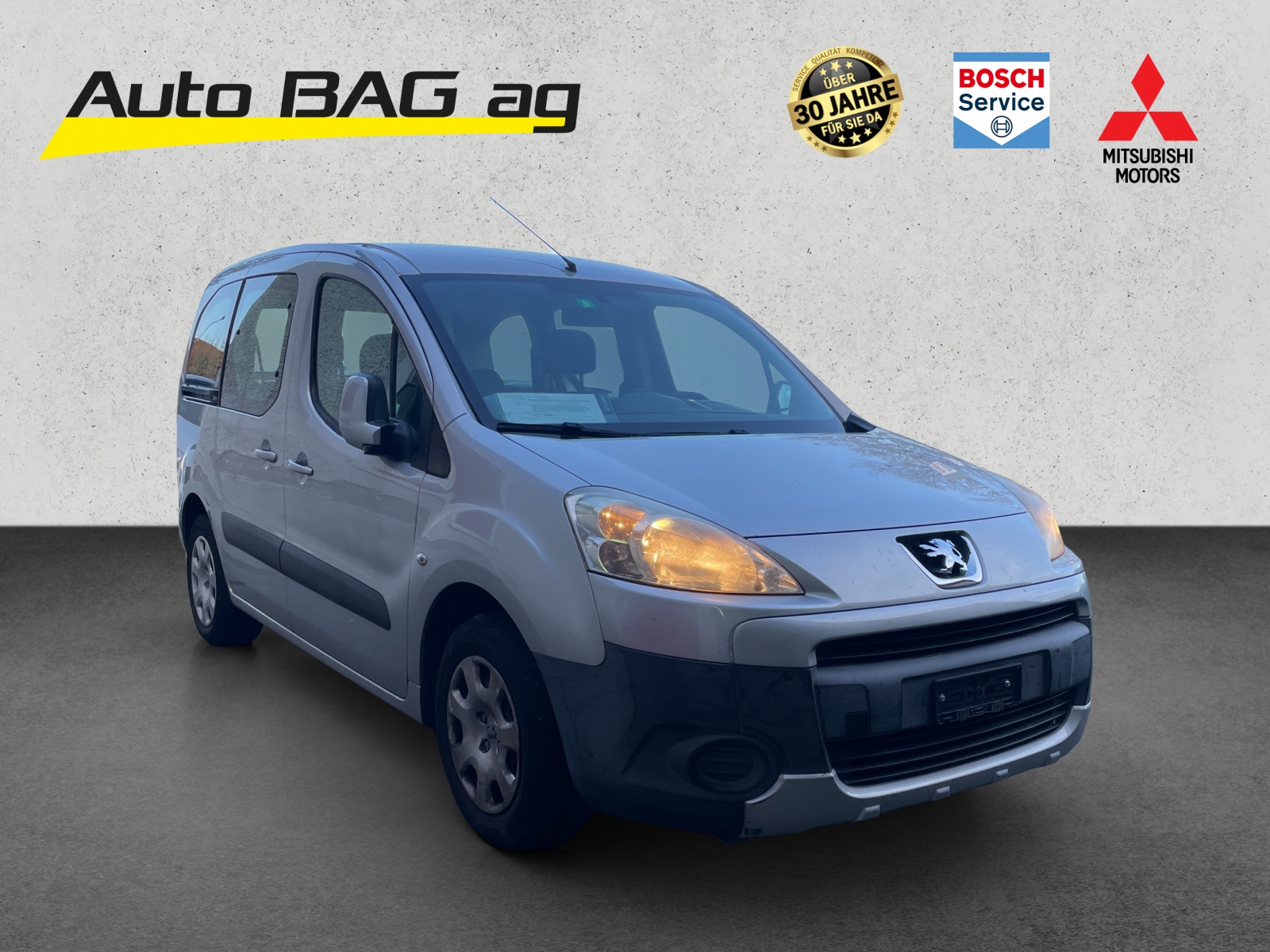 PEUGEOT Partner Tepee 1.6 e-HDI 92 Trendy EGS-image-4