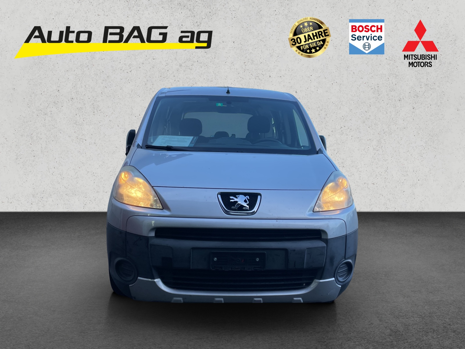 PEUGEOT Partner Tepee 1.6 e-HDI 92 Trendy EGS-image-5