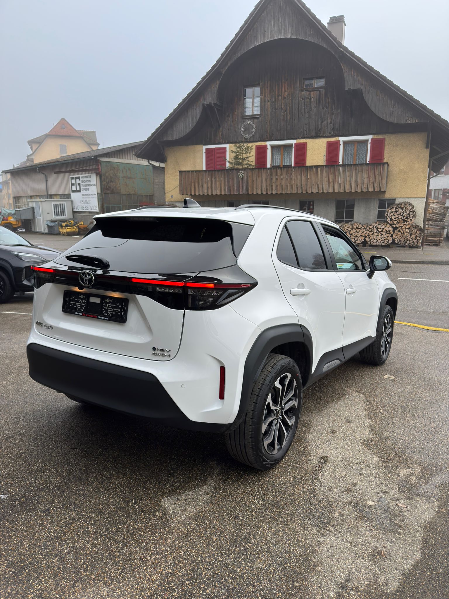 TOYOTA Yaris Cross 1.5 Trend e-CVT-image-2
