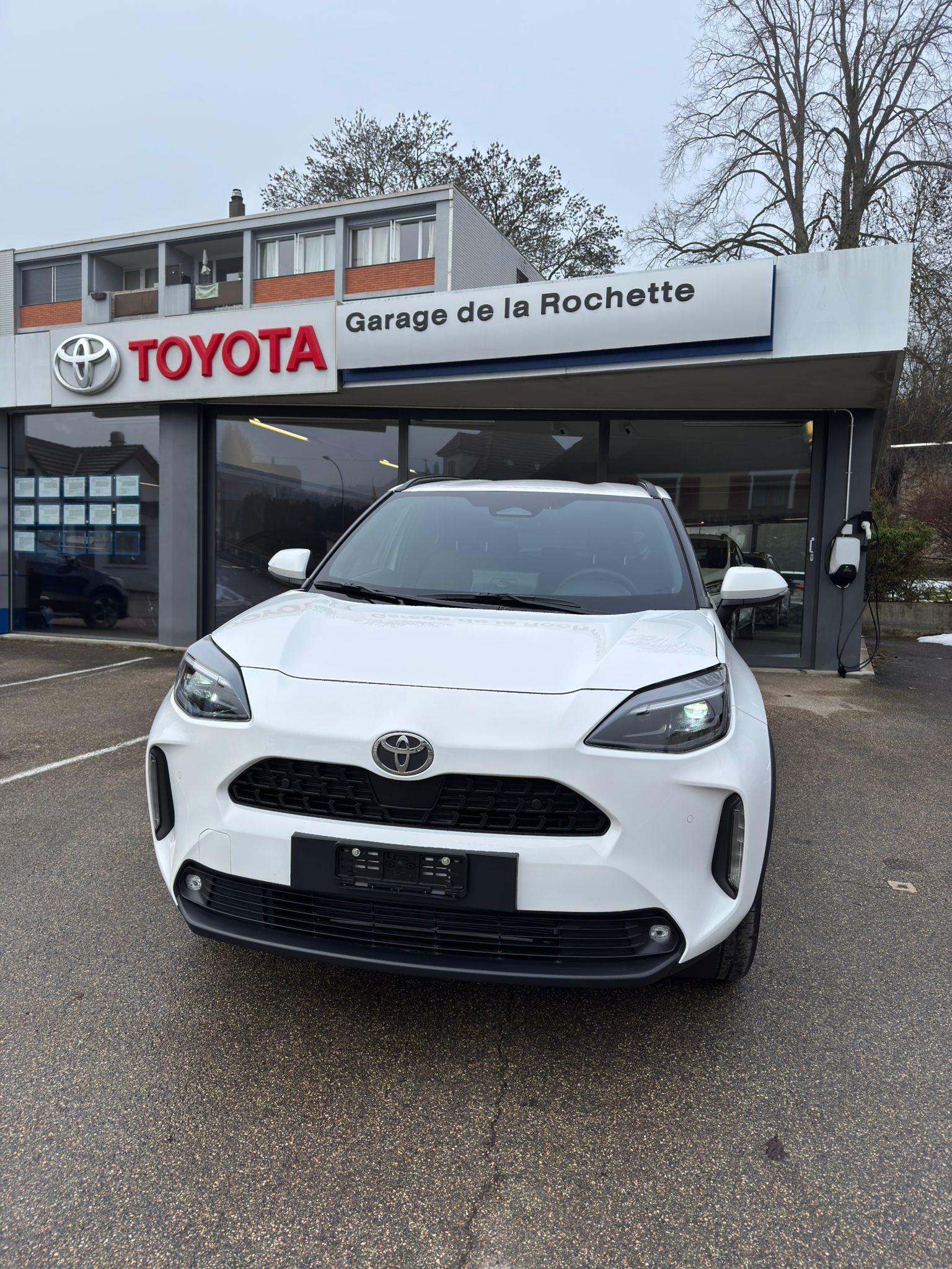 TOYOTA Yaris Cross 1.5 Trend e-CVT-image-5