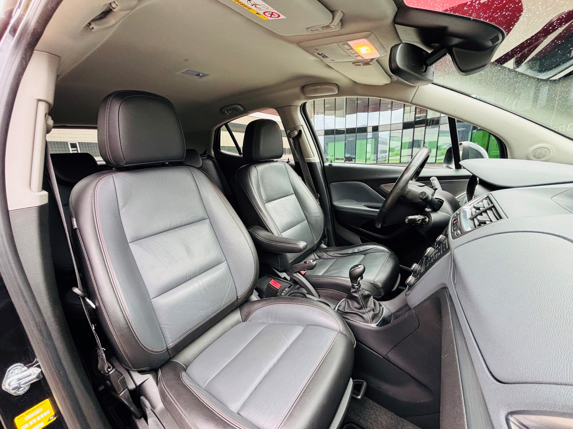 OPEL Mokka 1.6 CDTi Cosmo 4WD-image-10