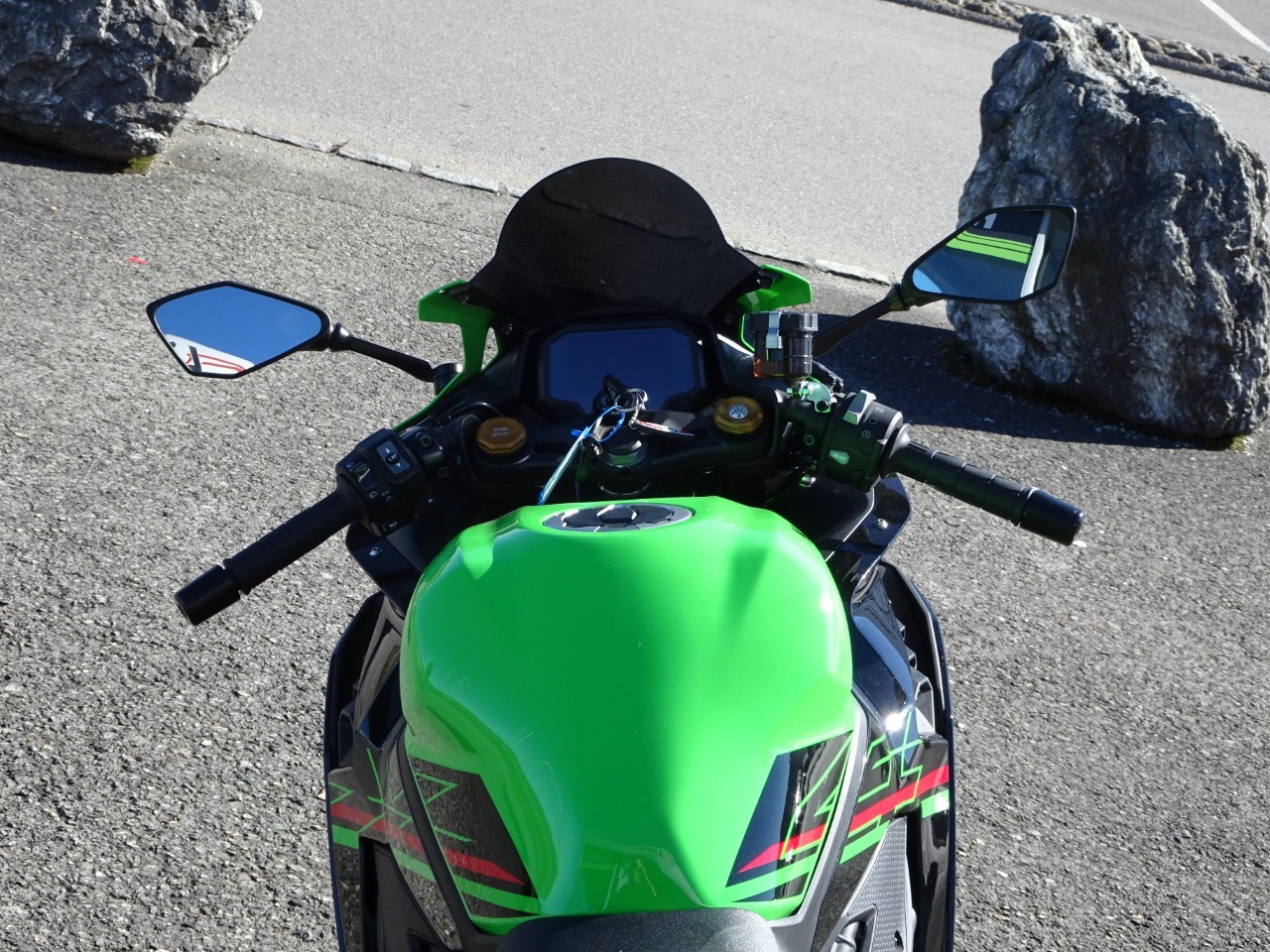 KAWASAKI Ninja ZX-4 RR-image-6