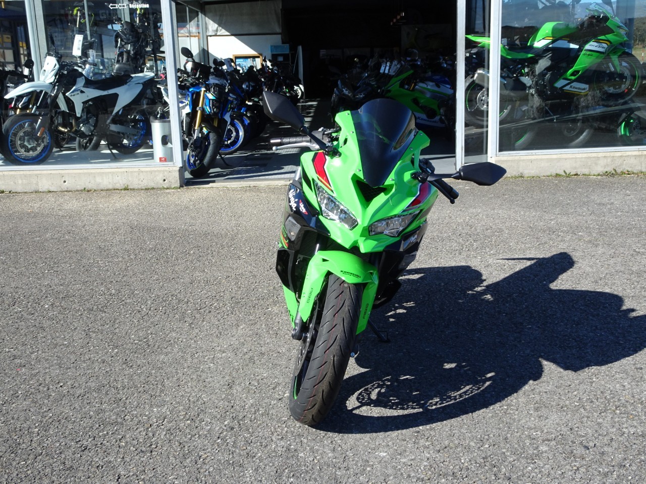 KAWASAKI Ninja ZX-4 RR-image-2