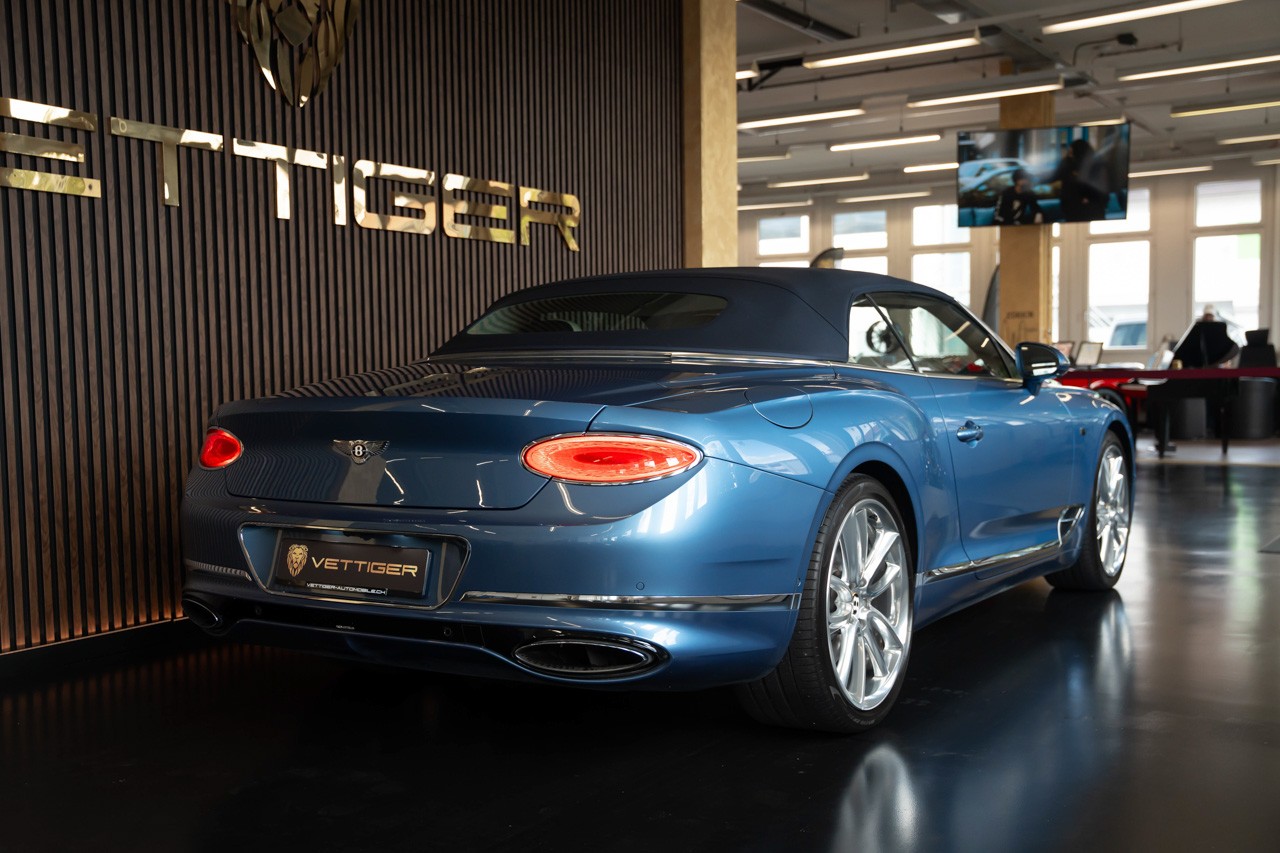 BENTLEY Continental GTC 6.0 W12-image-7
