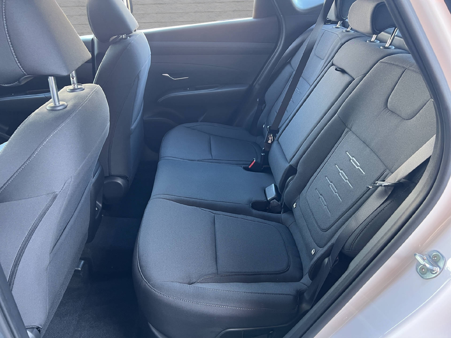 HYUNDAI Tucson 1.6 T-GDi HEV Origo 2WD-image-14