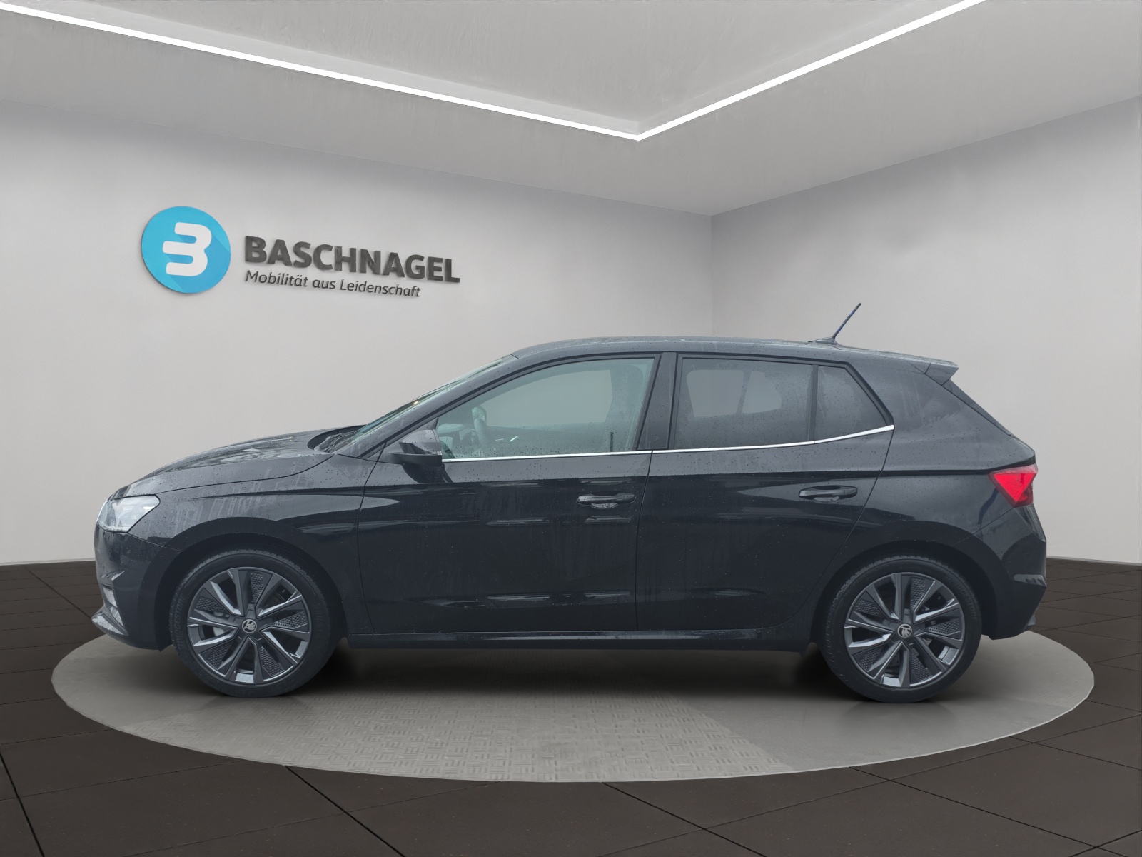 SKODA Fabia 1.0 TSI Dynamic DSG-showroom-element-1