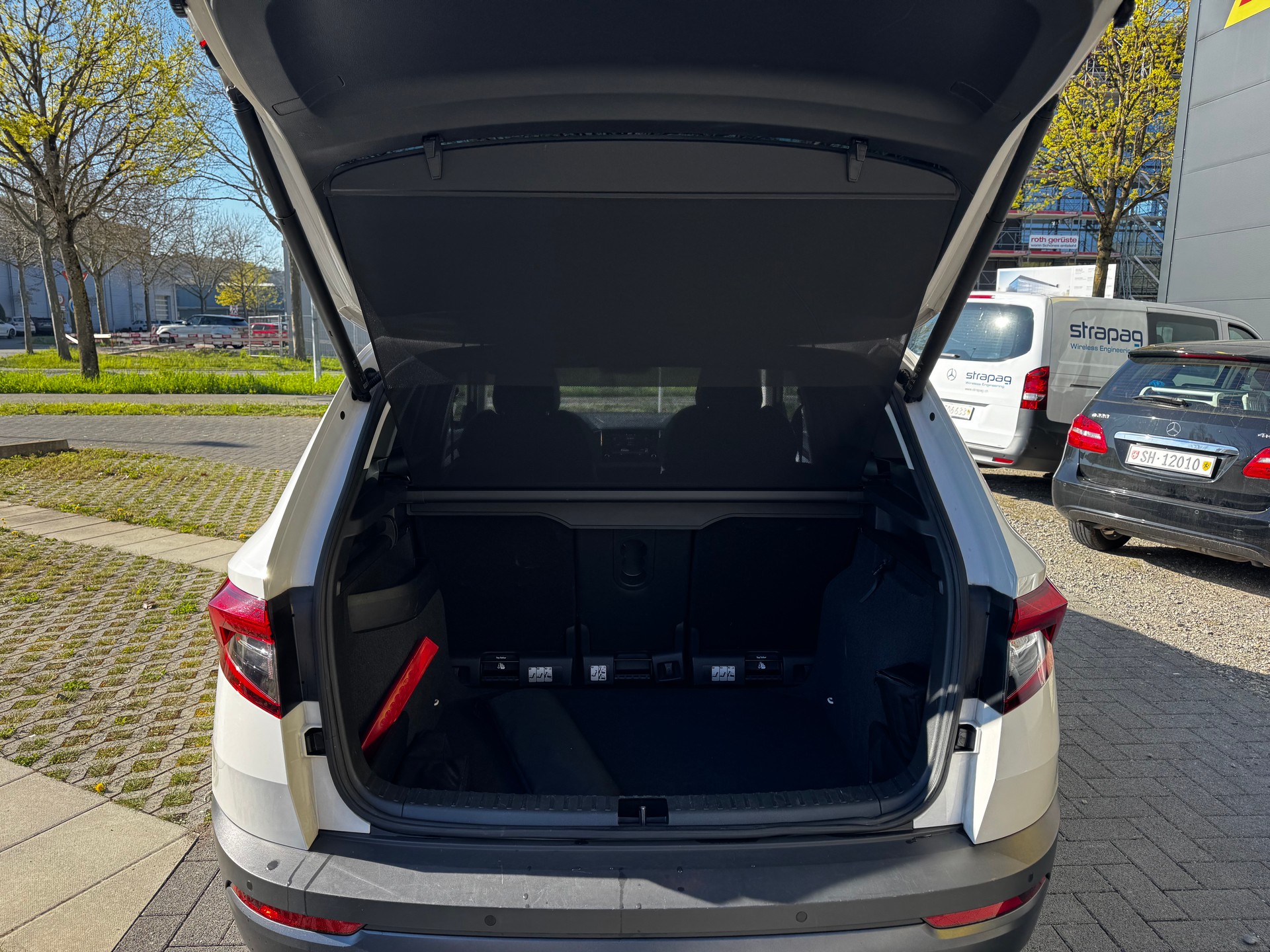 SKODA Karoq 2.0 TDI CR Ambition 4x4 DSG-image-11