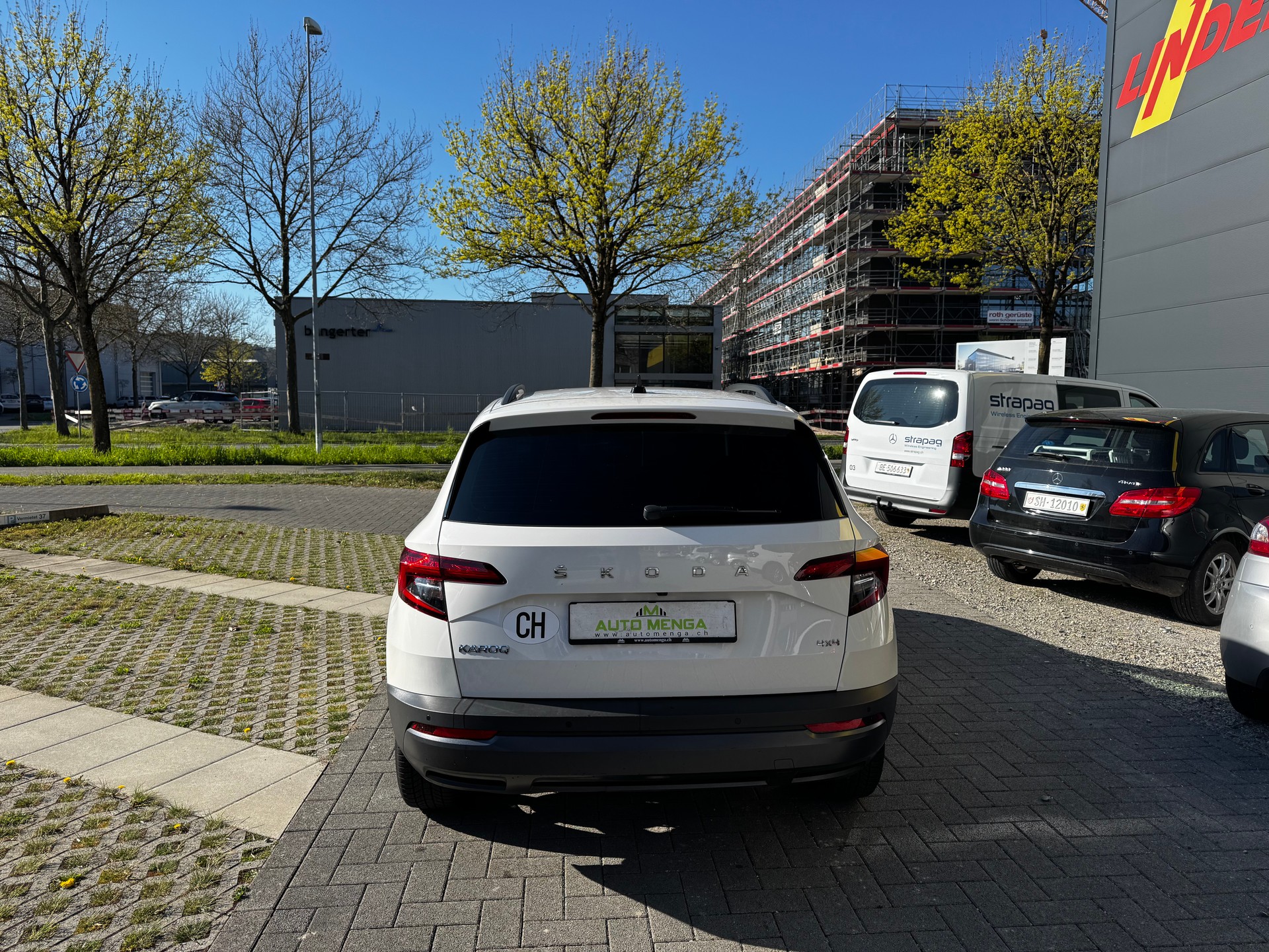 SKODA Karoq 2.0 TDI CR Ambition 4x4 DSG-image-5