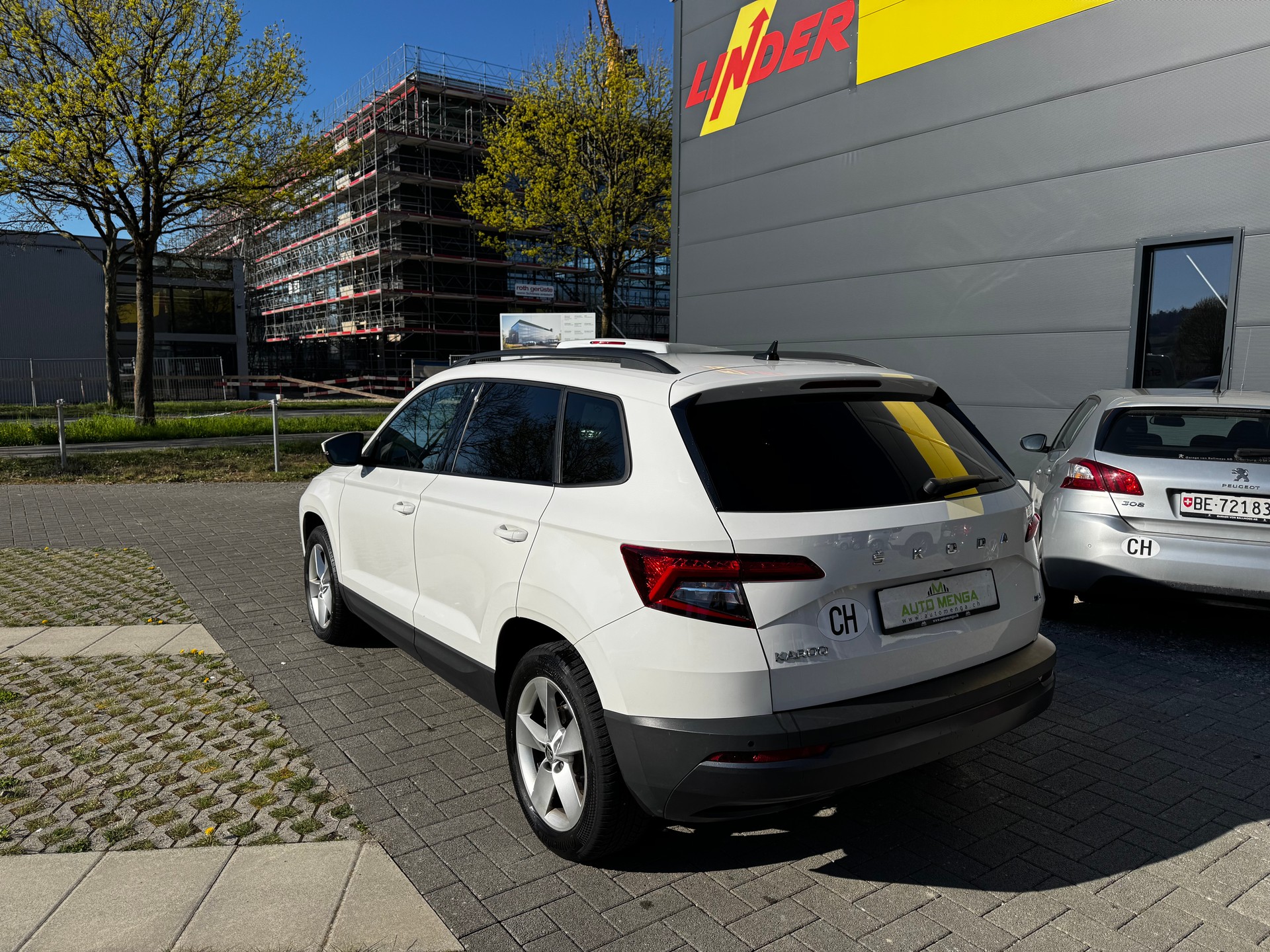 SKODA Karoq 2.0 TDI CR Ambition 4x4 DSG-image-6