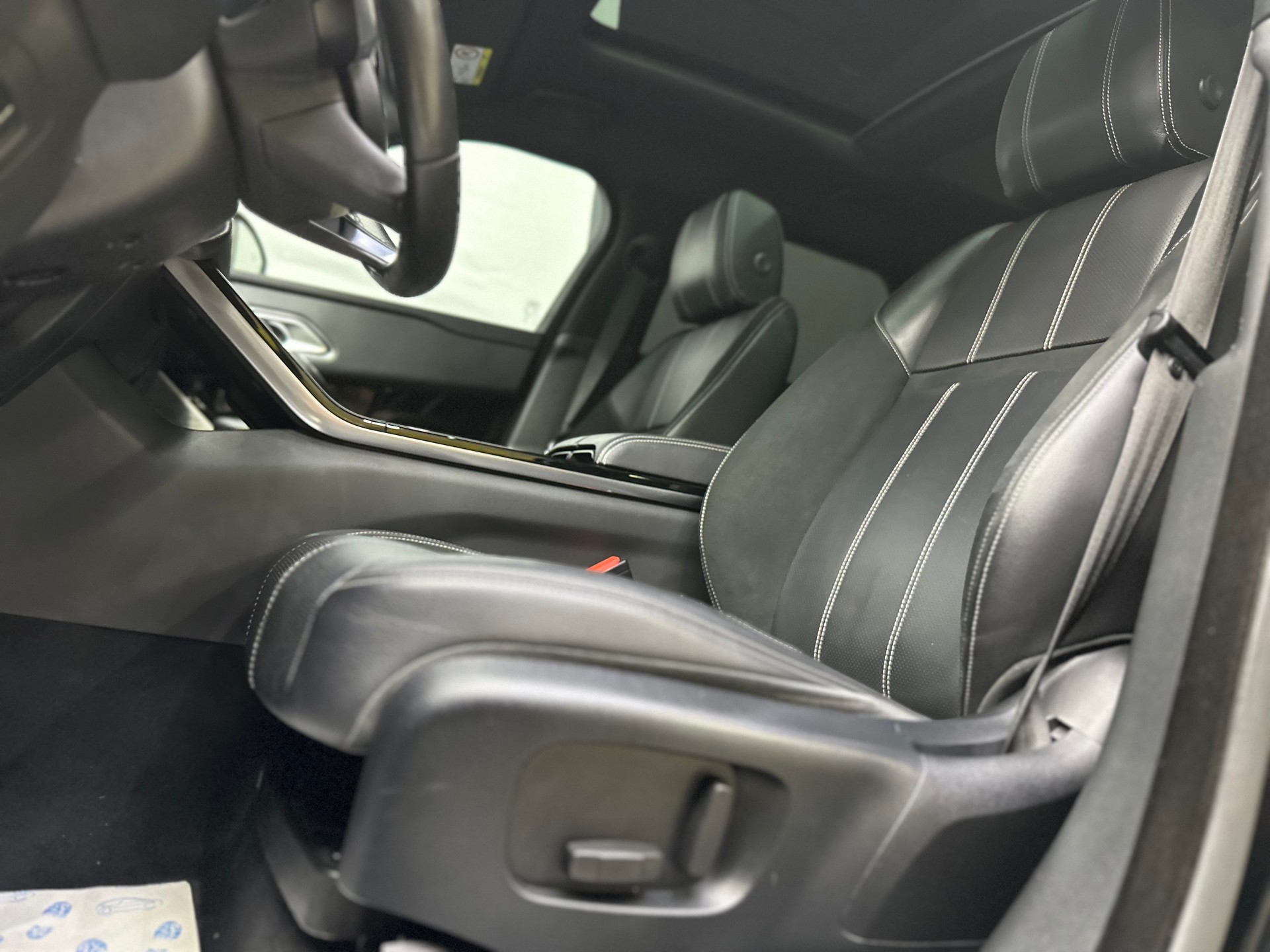 LAND ROVER Range Rover Velar R-Dynamic P 380 S Automatic-image-11