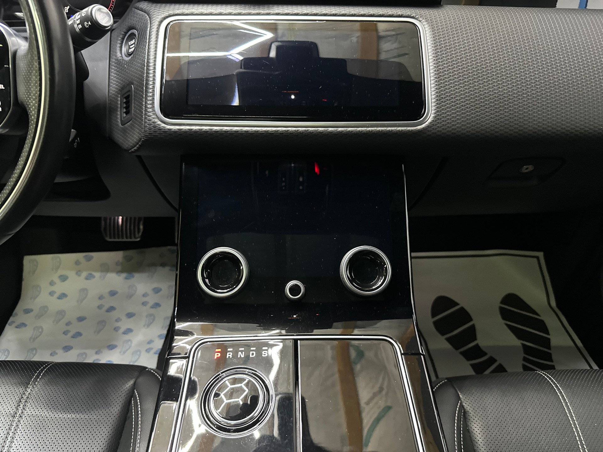 LAND ROVER Range Rover Velar R-Dynamic P 380 S Automatic-image-13
