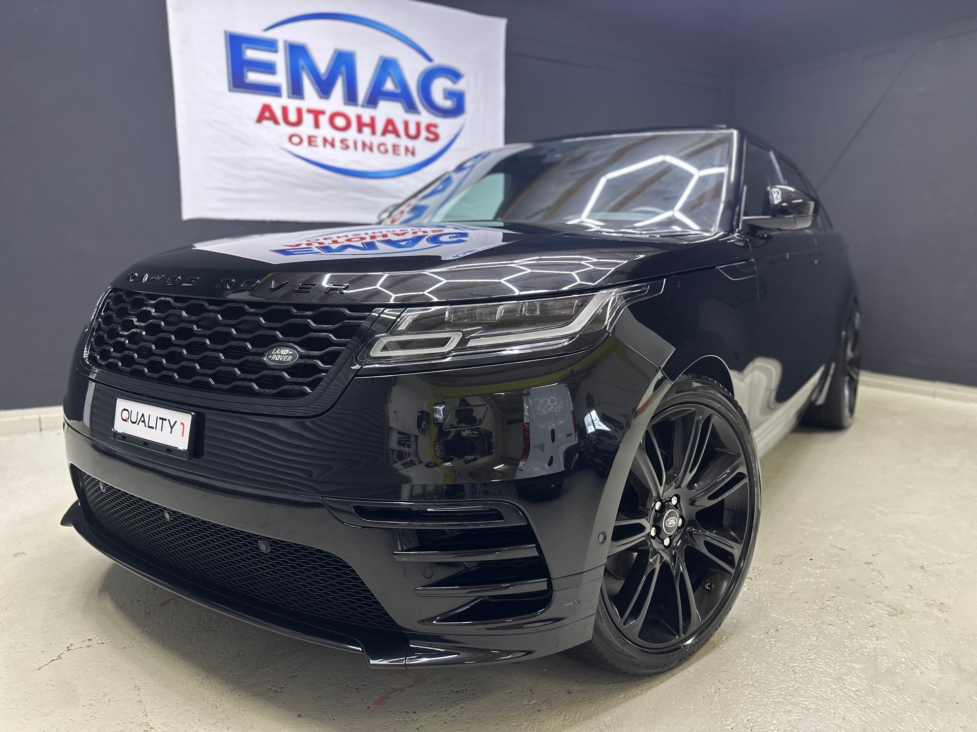 LAND ROVER Range Rover Velar R-Dynamic P 380 S Automatic-image-1