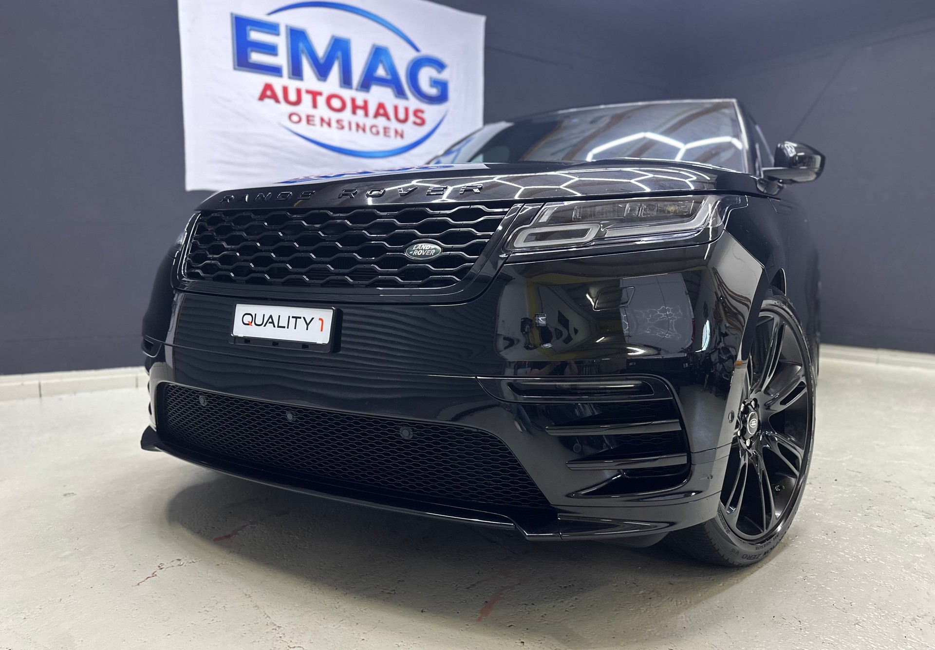 LAND ROVER Range Rover Velar R-Dynamic P 380 S Automatic-image-4