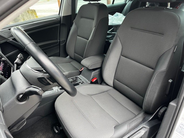 VW Golf VII 1.5 TSI EVO 70th Anniversary DSG-image-9
