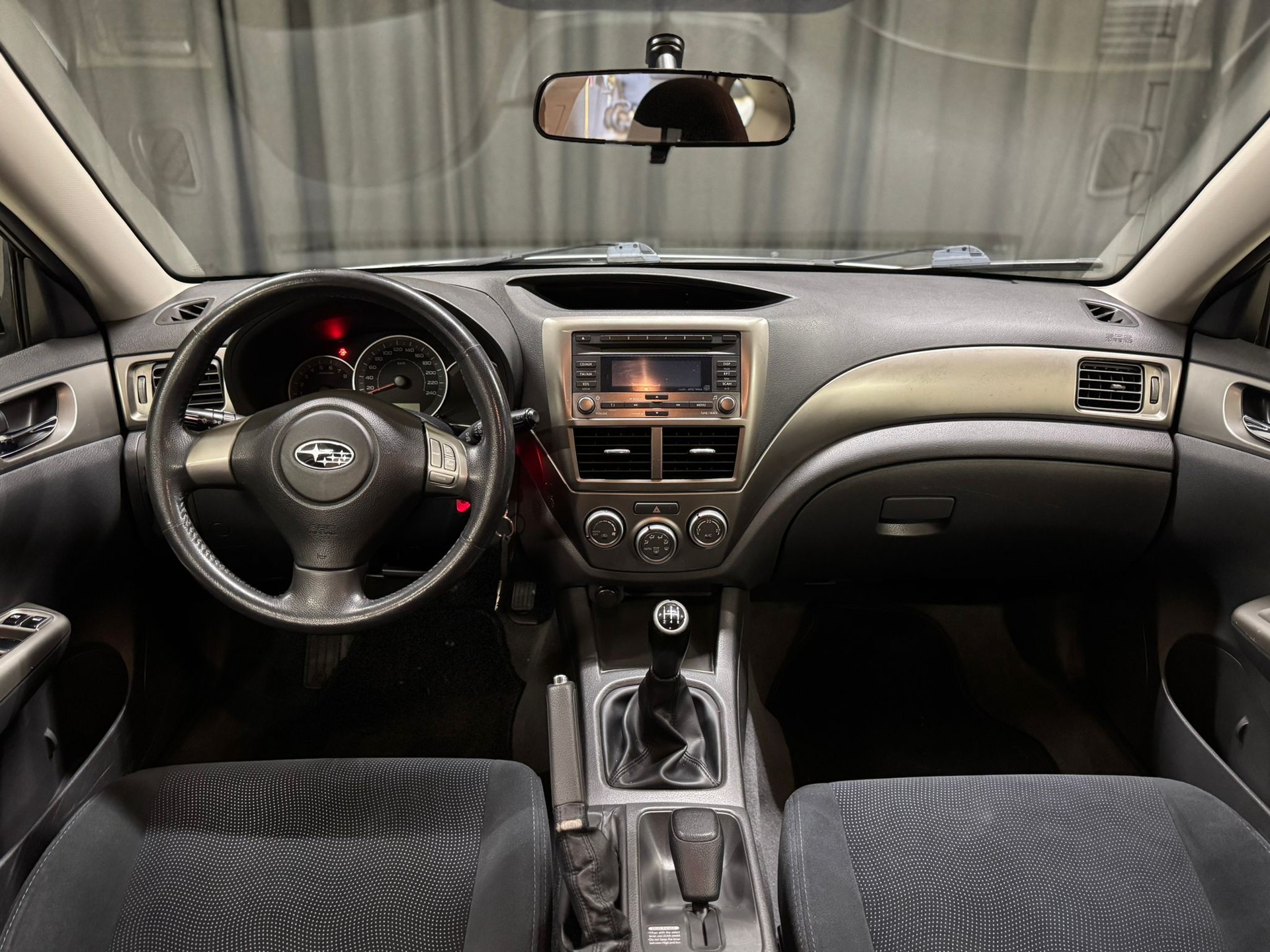 SUBARU Impreza 1.5R Swiss-image-11