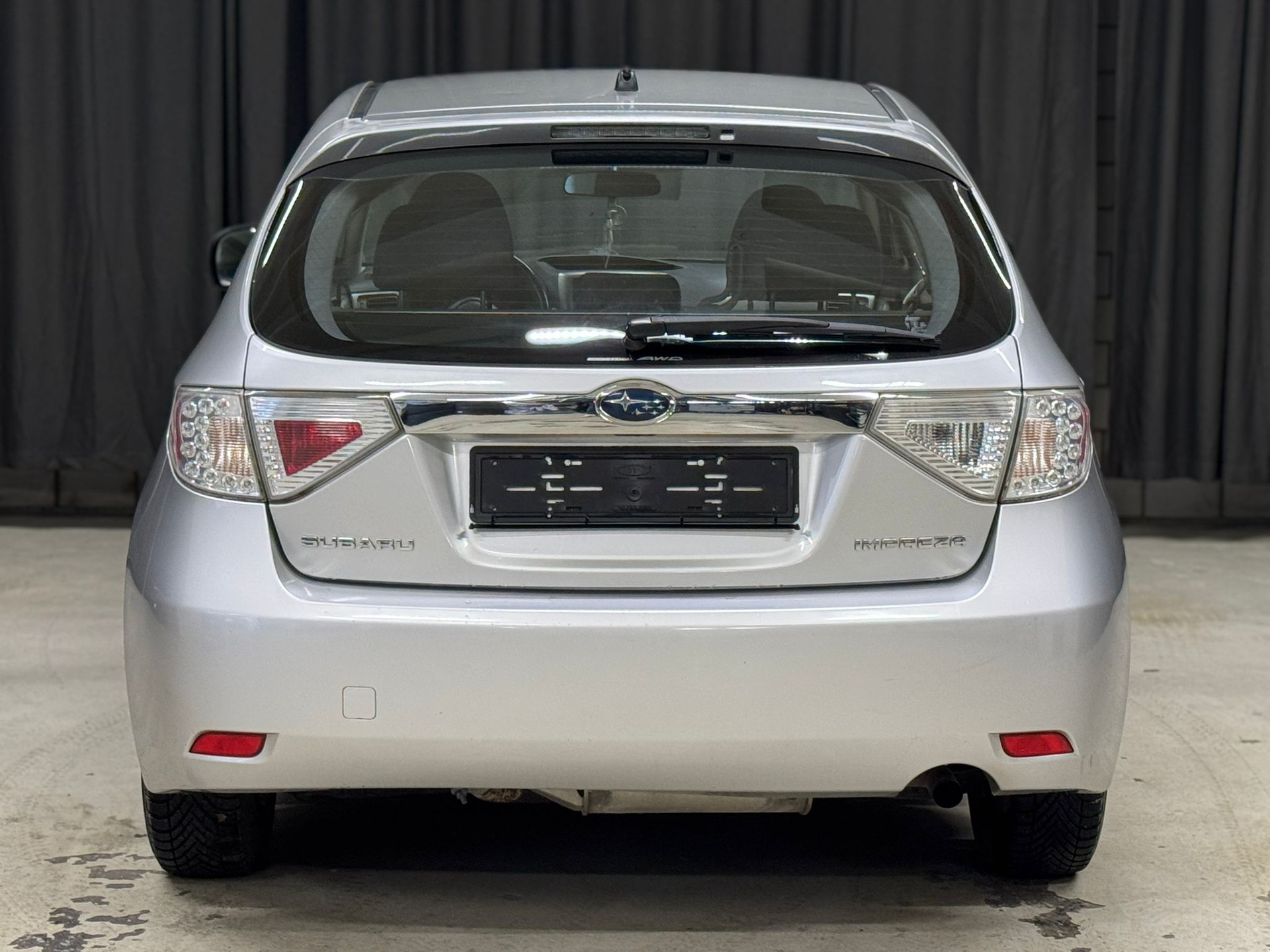 SUBARU Impreza 1.5R Swiss-image-5