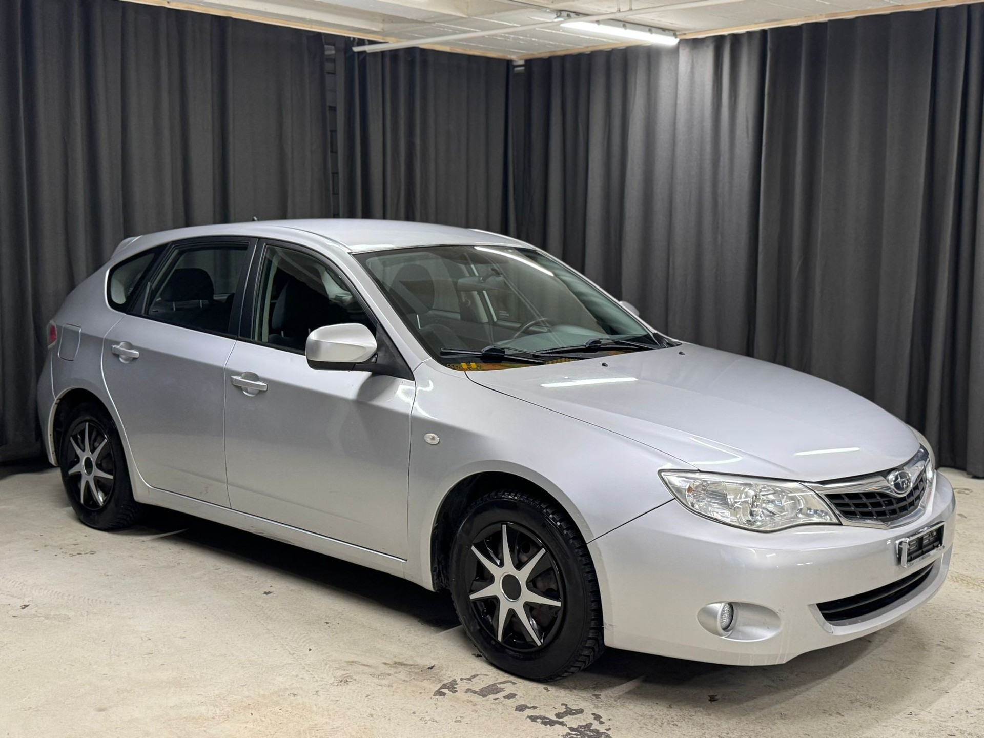 SUBARU Impreza 1.5R Swiss-image-1