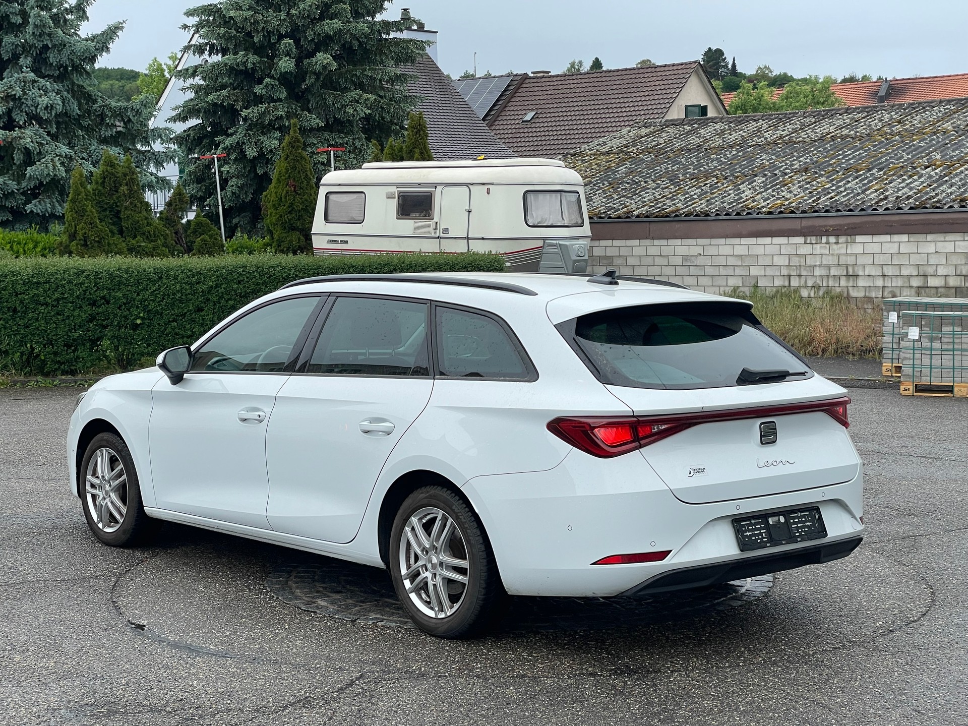 SEAT Leon ST 1.5 eTSI mHEV DSG Hola FR-image-12