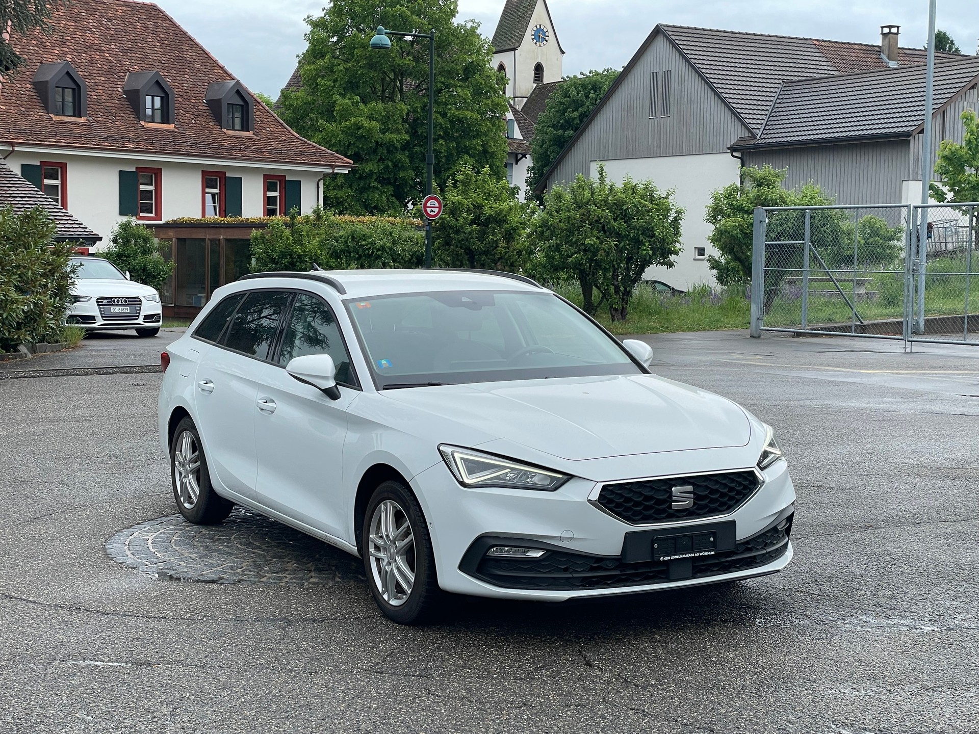 SEAT Leon ST 1.5 eTSI mHEV DSG Hola FR-image-7