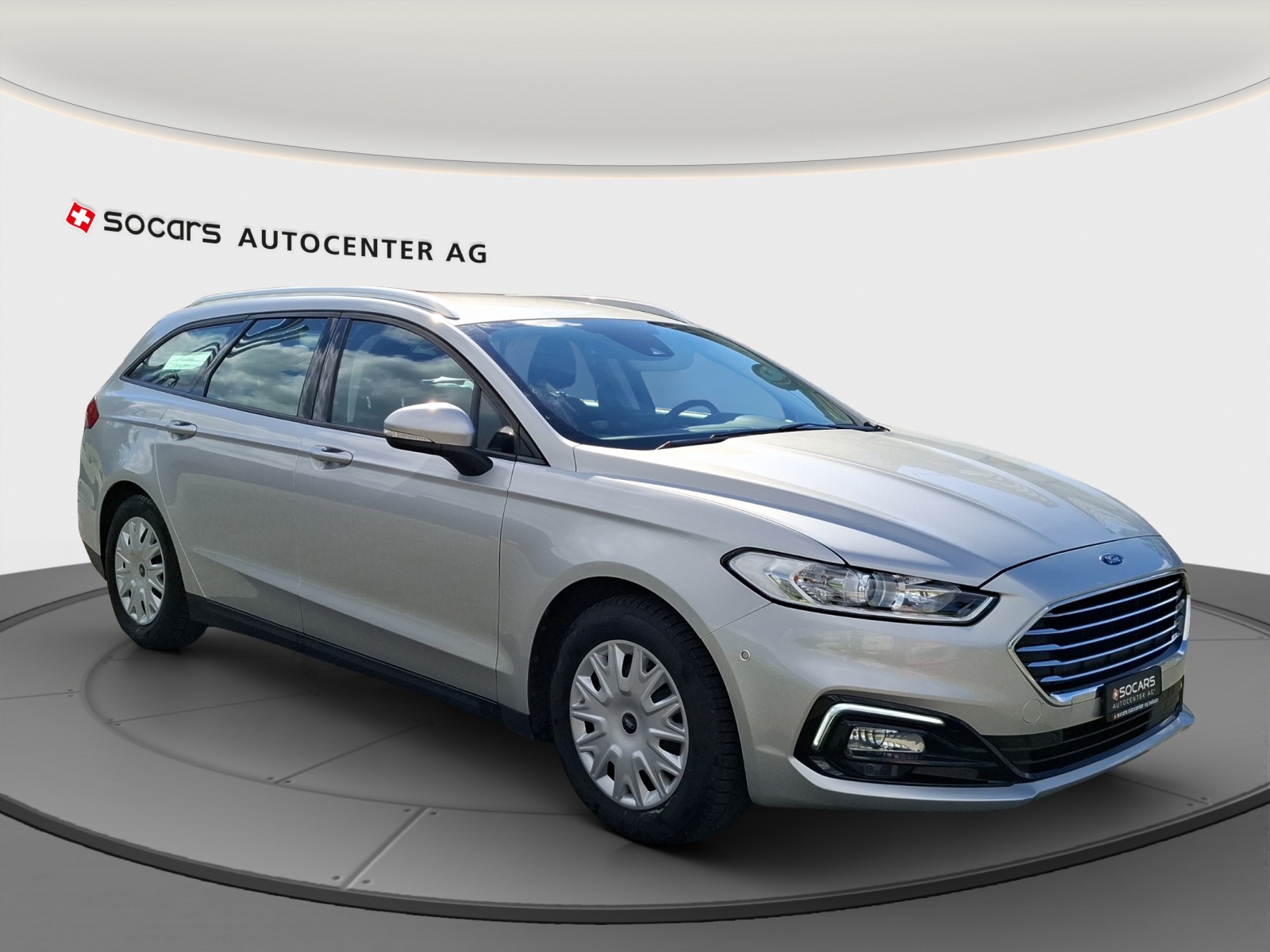 FORD Mondeo 2.0 TDCi Trend Automatik // 8-fach bereift Sommerräder Aluminium-image-3