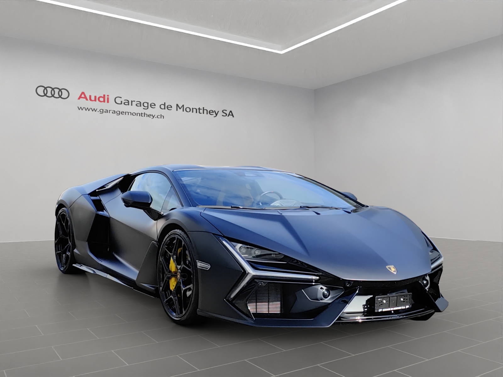 LAMBORGHINI REVUELTO-image-4