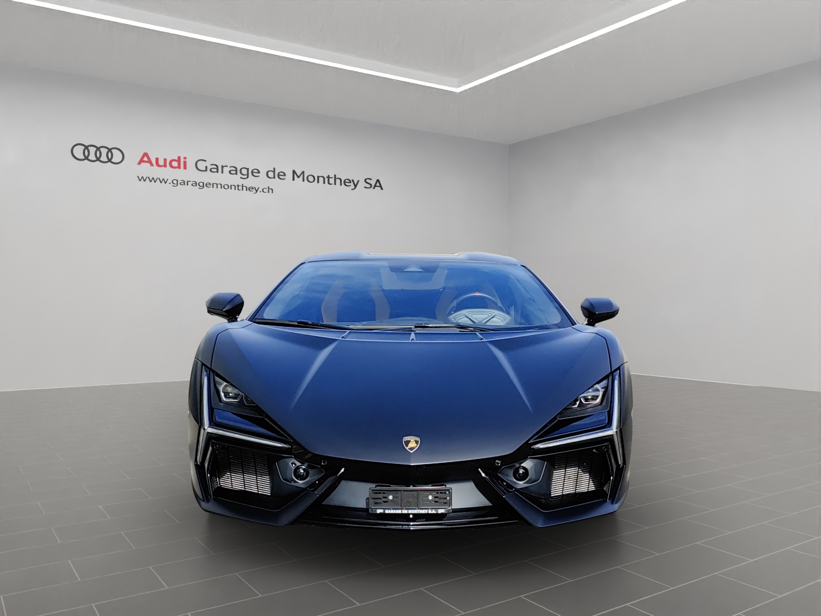 LAMBORGHINI REVUELTO-image-5