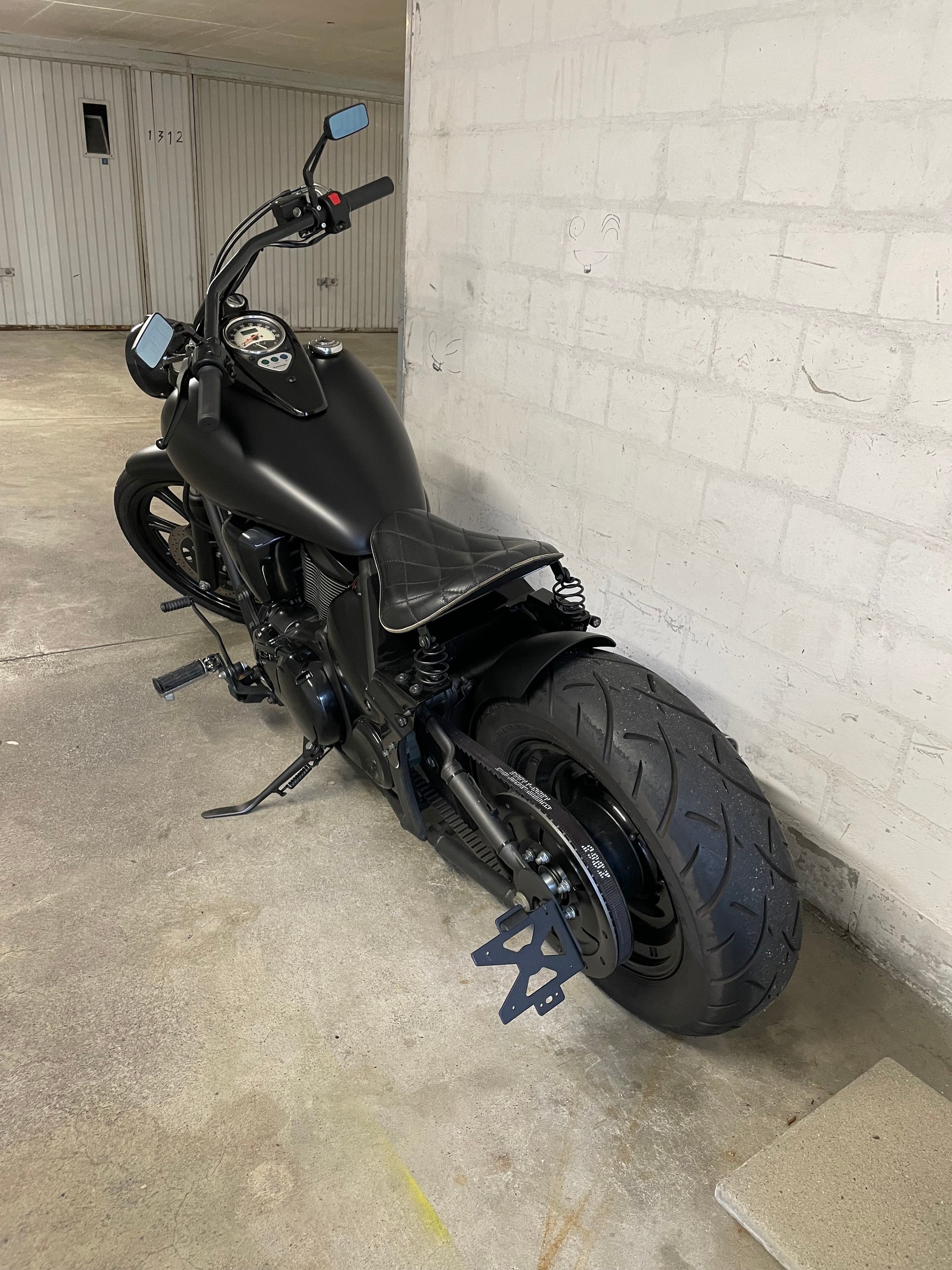 KAWASAKI Custom-image-1