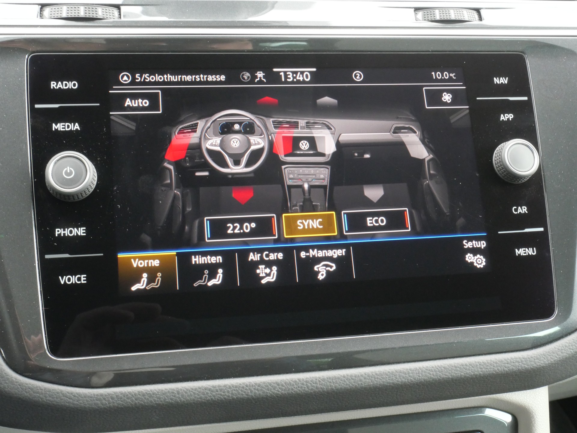 VW Tiguan 1.4TSI PHEV Elegance DSG *CH-Auto, AHK-schwenkbar, 360°-Kamera*-image-21