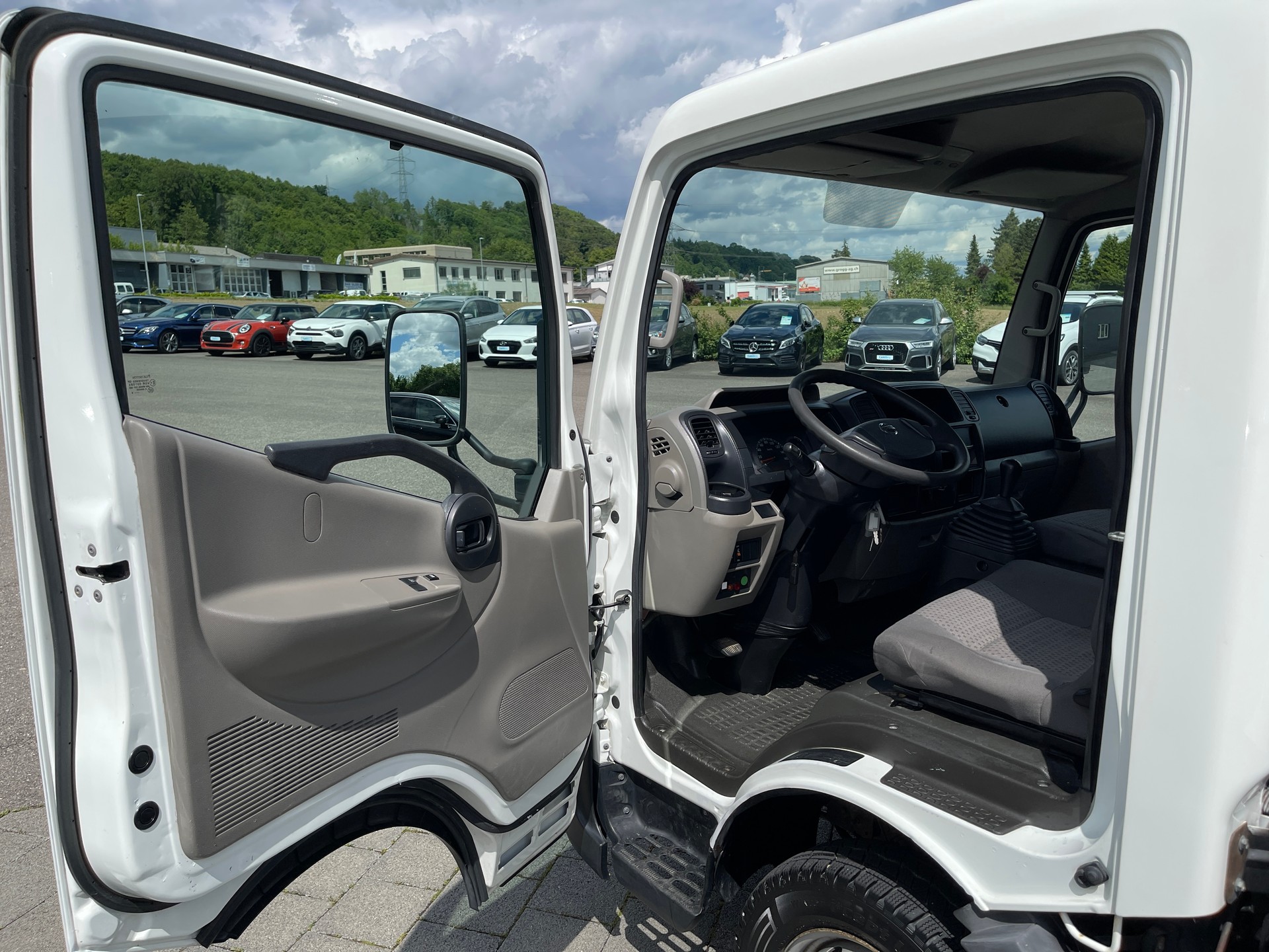 NISSAN Cabstar Basis (Pro) 35.13-image-9