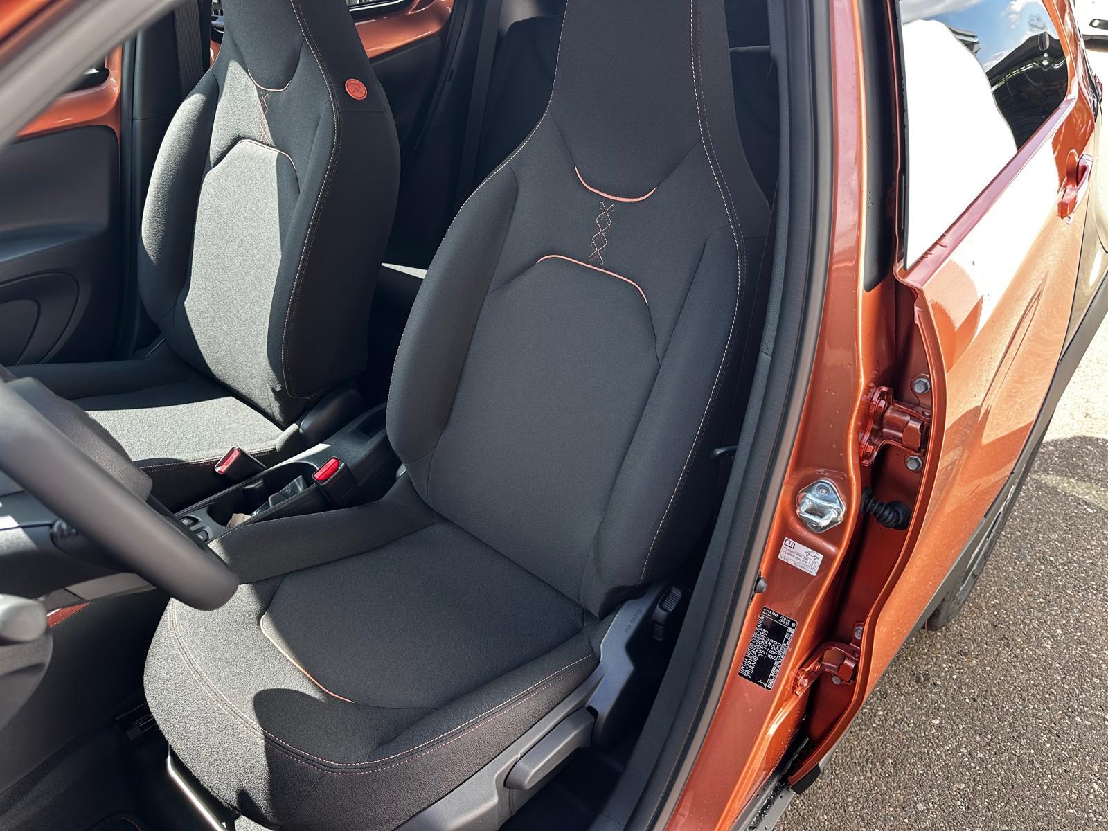TOYOTA Aygo X 1.5 VVT-i HSD Trend-image-9