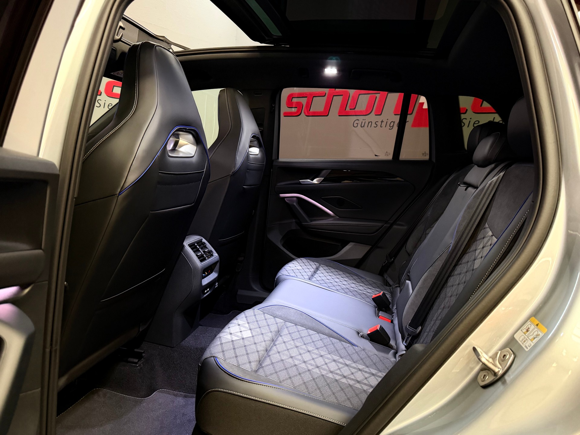 VW Tiguan 2.0 TSI DSG R-Line 4Motion-image-19