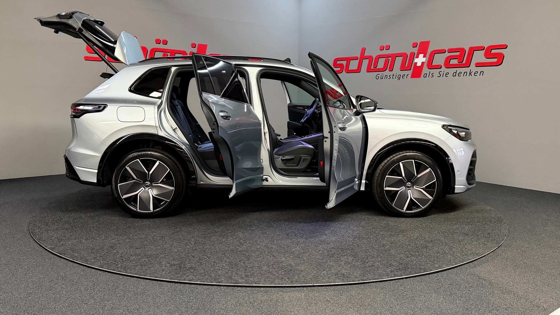 VW Tiguan 2.0 TSI DSG R-Line 4Motion-image-8